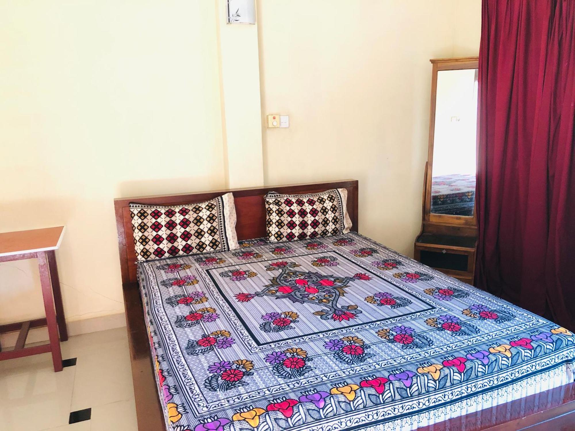 Guest house Kandyan Center