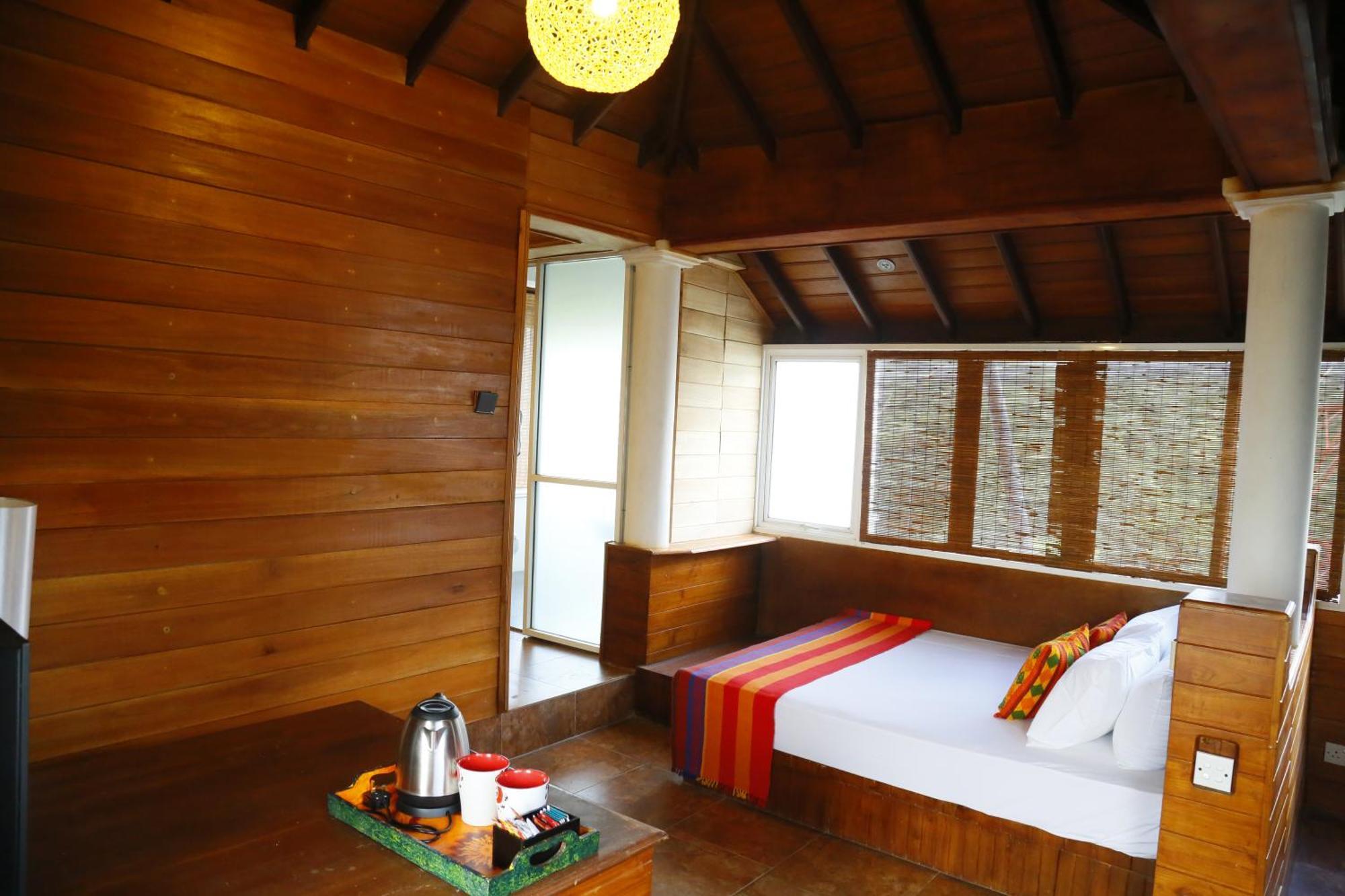 Crown Hills Kandy