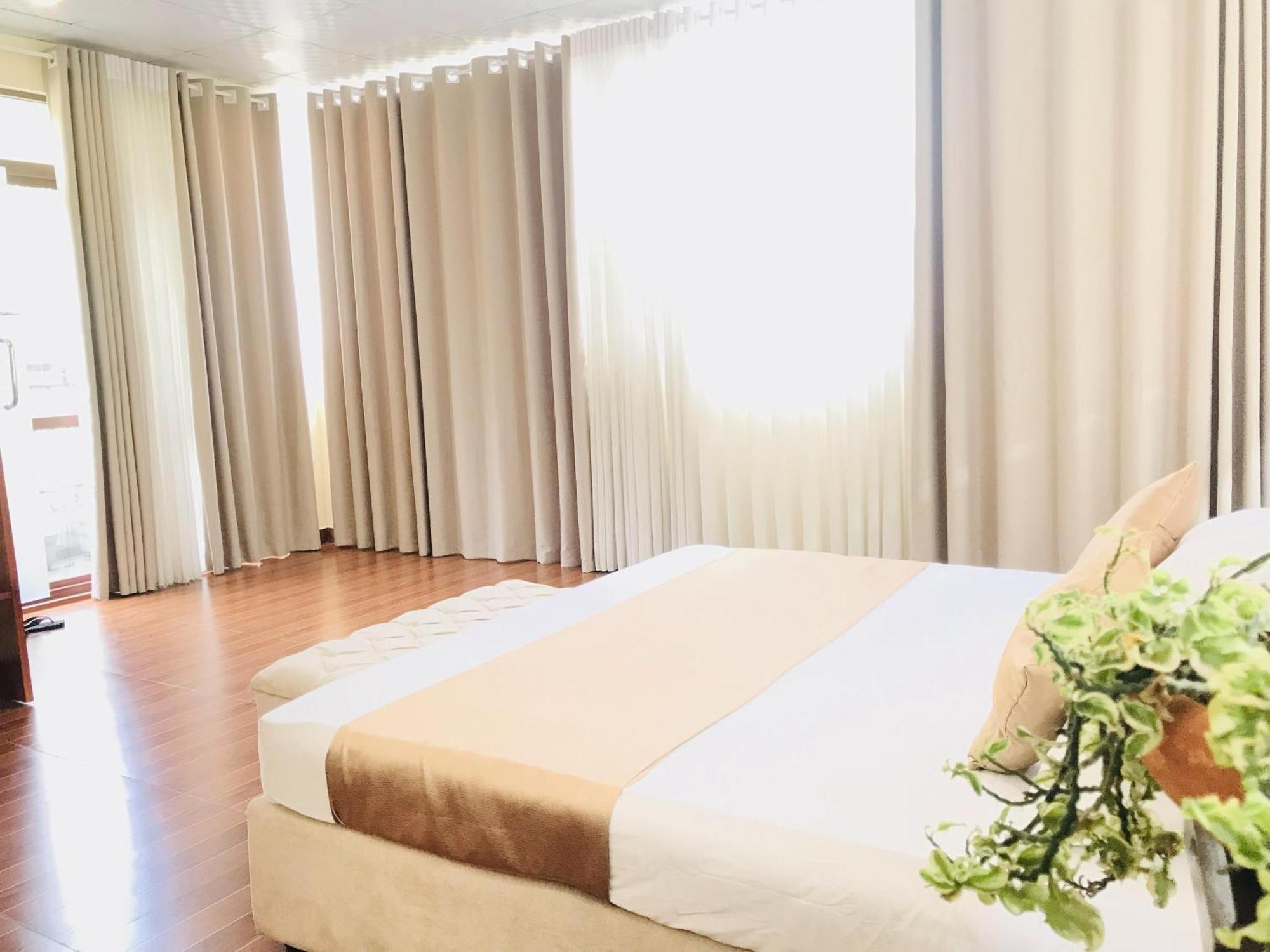 Royal Retreat ,kandy