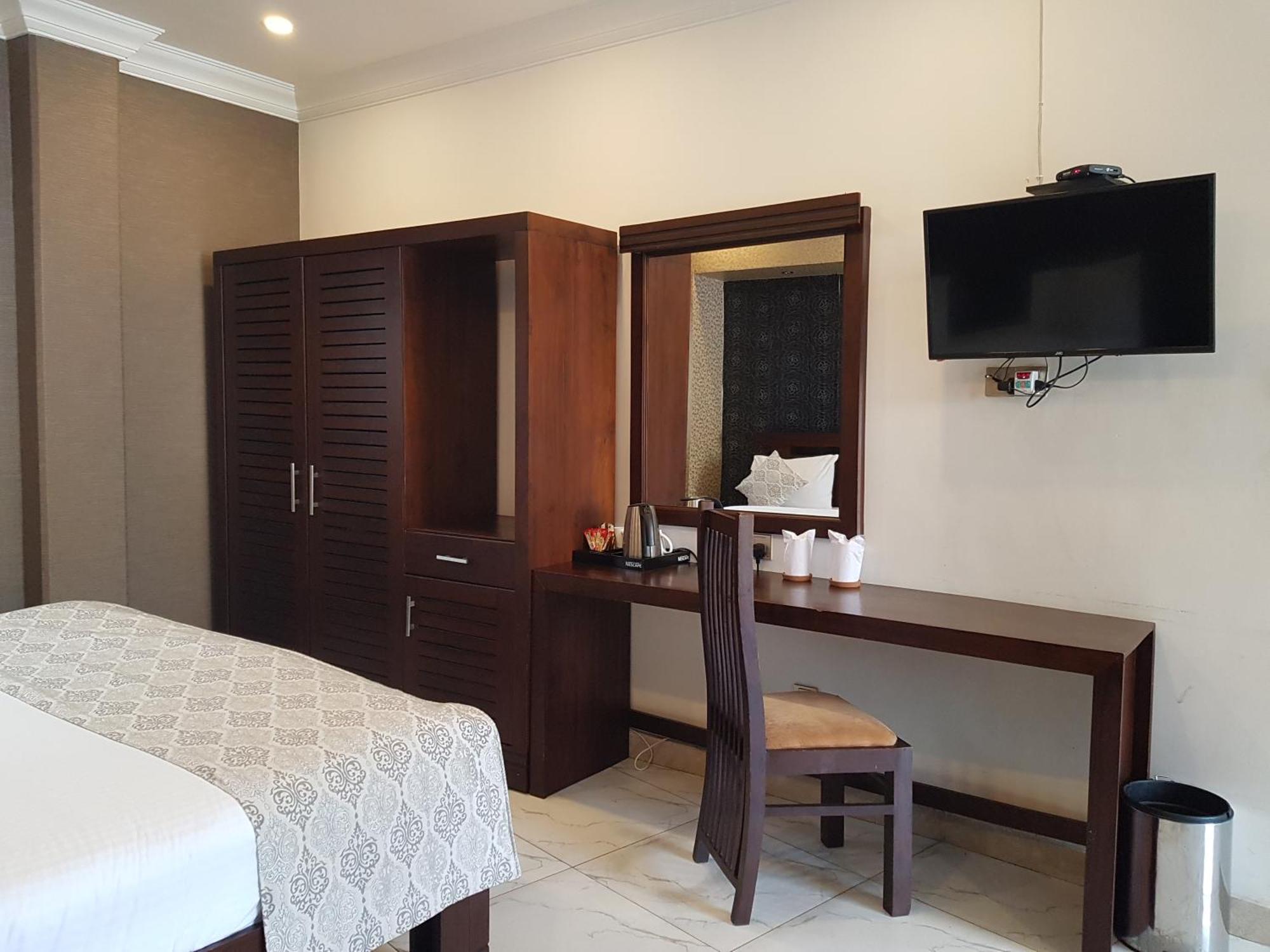 Galaxy Hotel Kandy