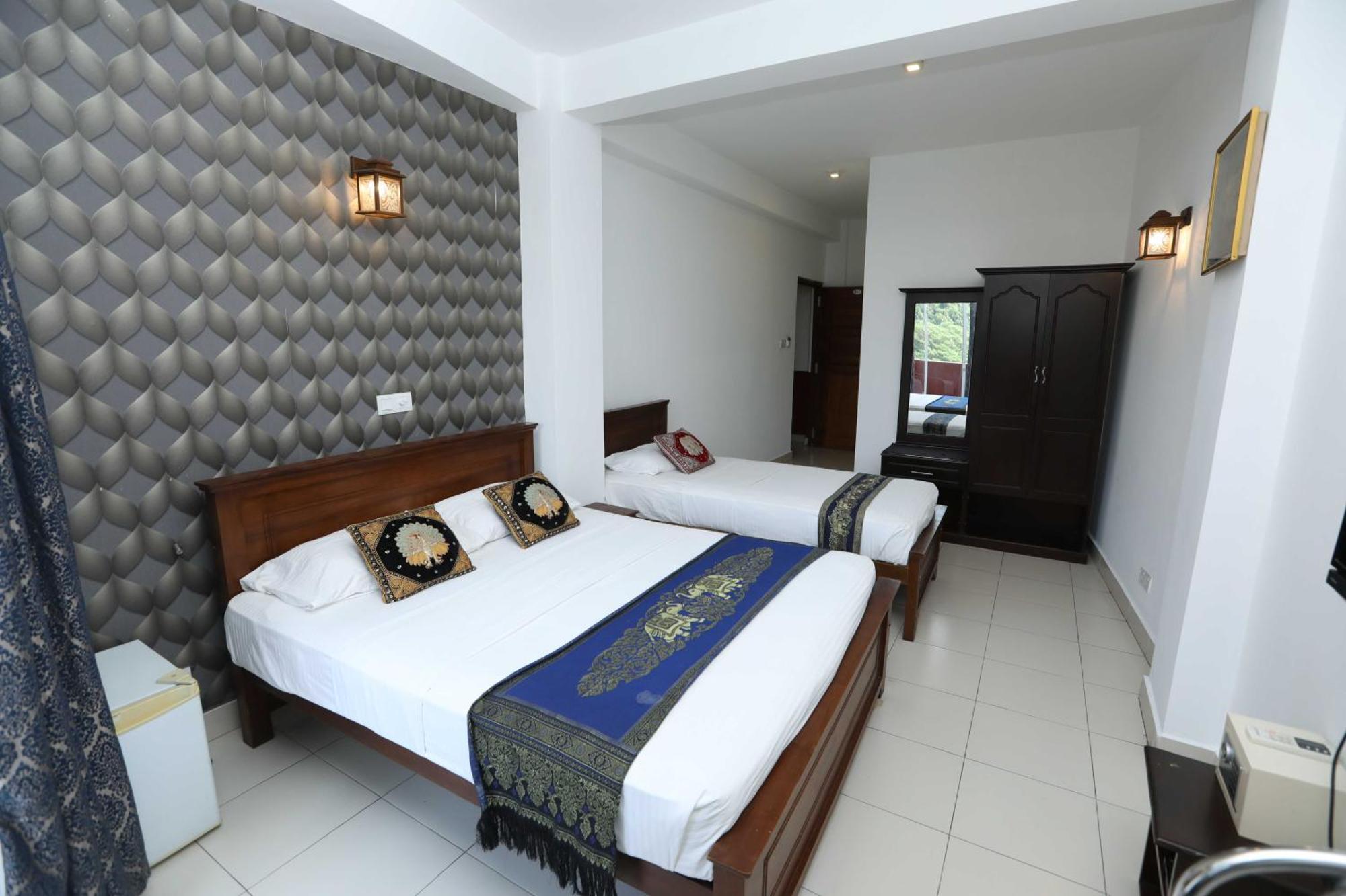 Hotel Supreme Kandy