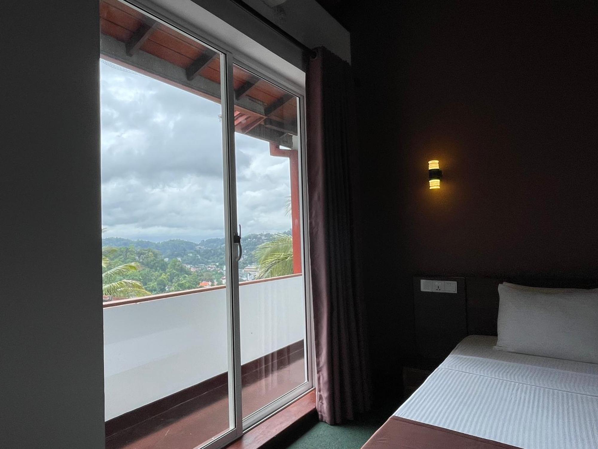The Skydeck Kandy