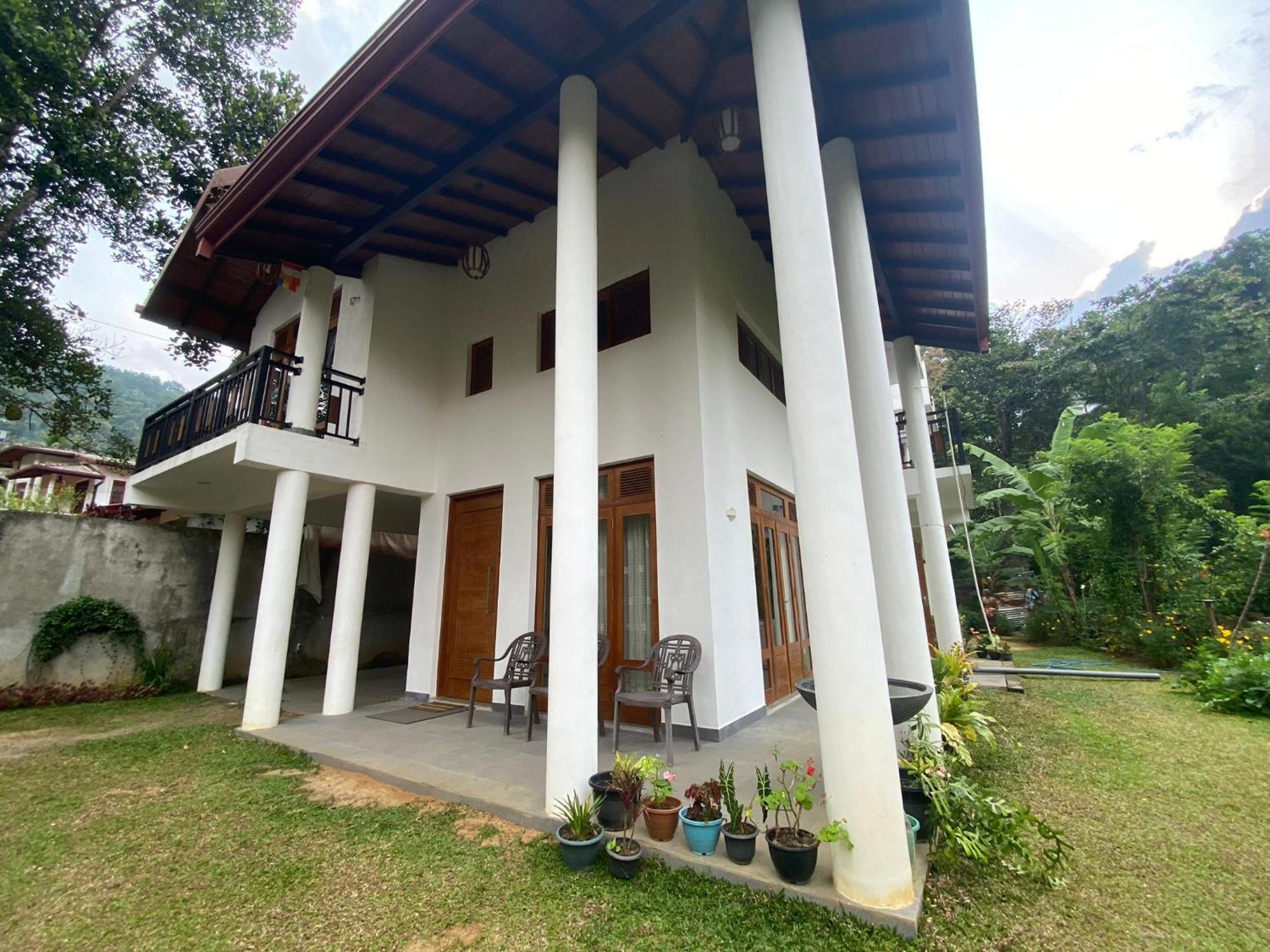 Hermitage Guest house *