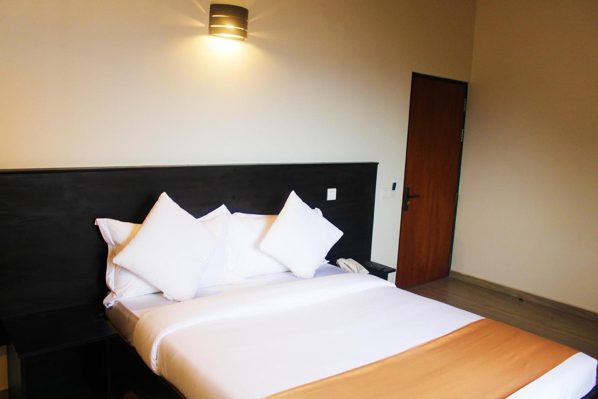 Sky Gate Hotel Kandy