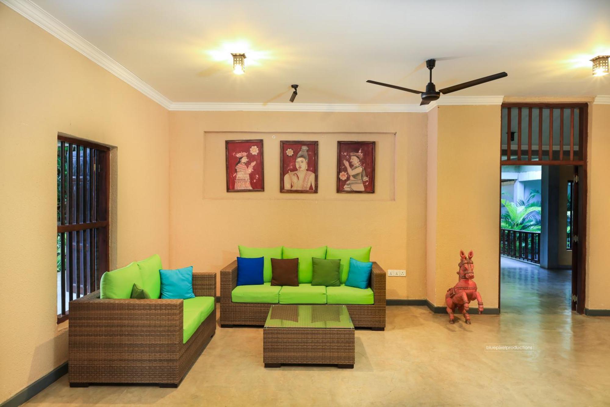 Serendip Stone And Hotel Kandy
