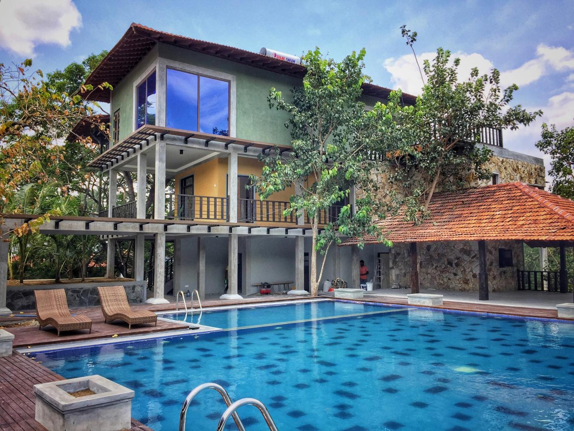 Hotel Serendip Stone And Kandy