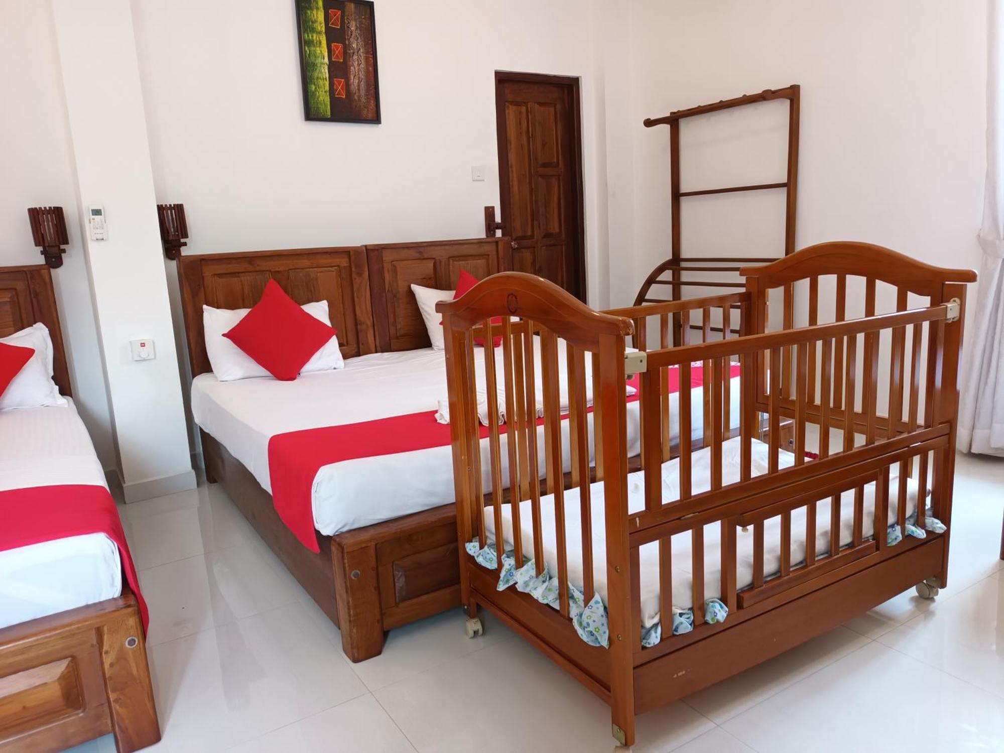White Camelot Hotel Kandy