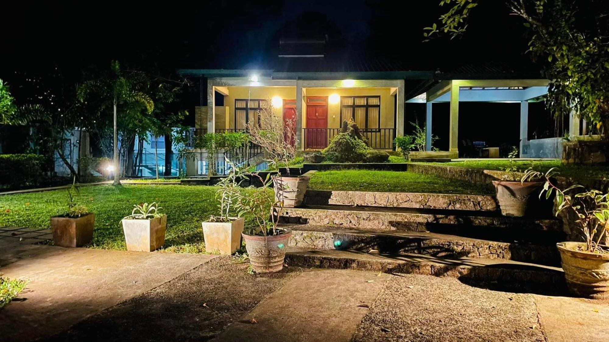 Hotel Spring