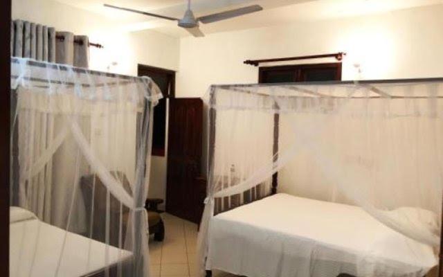 Jinendhi Garden Homestay *