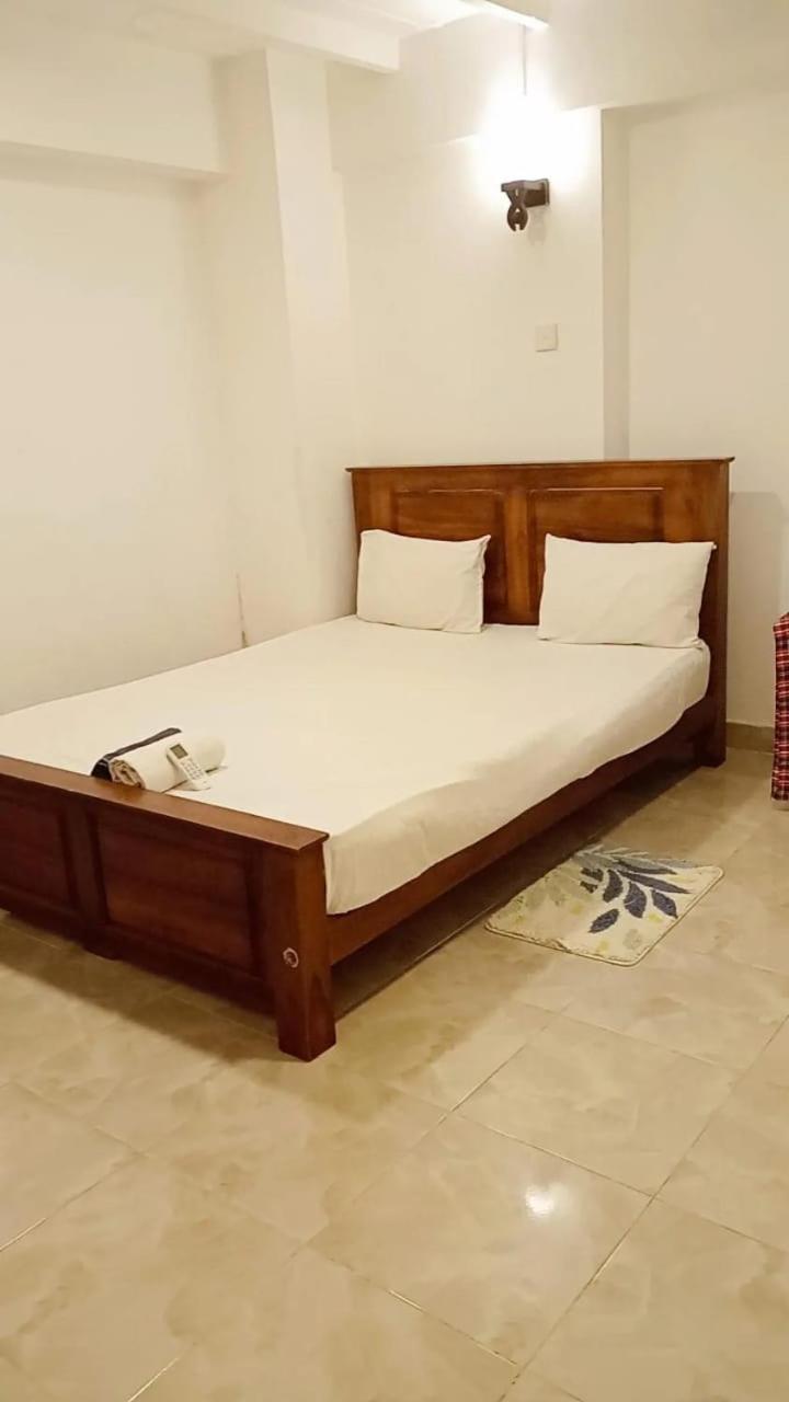 Sobasee Deluxe Kandy