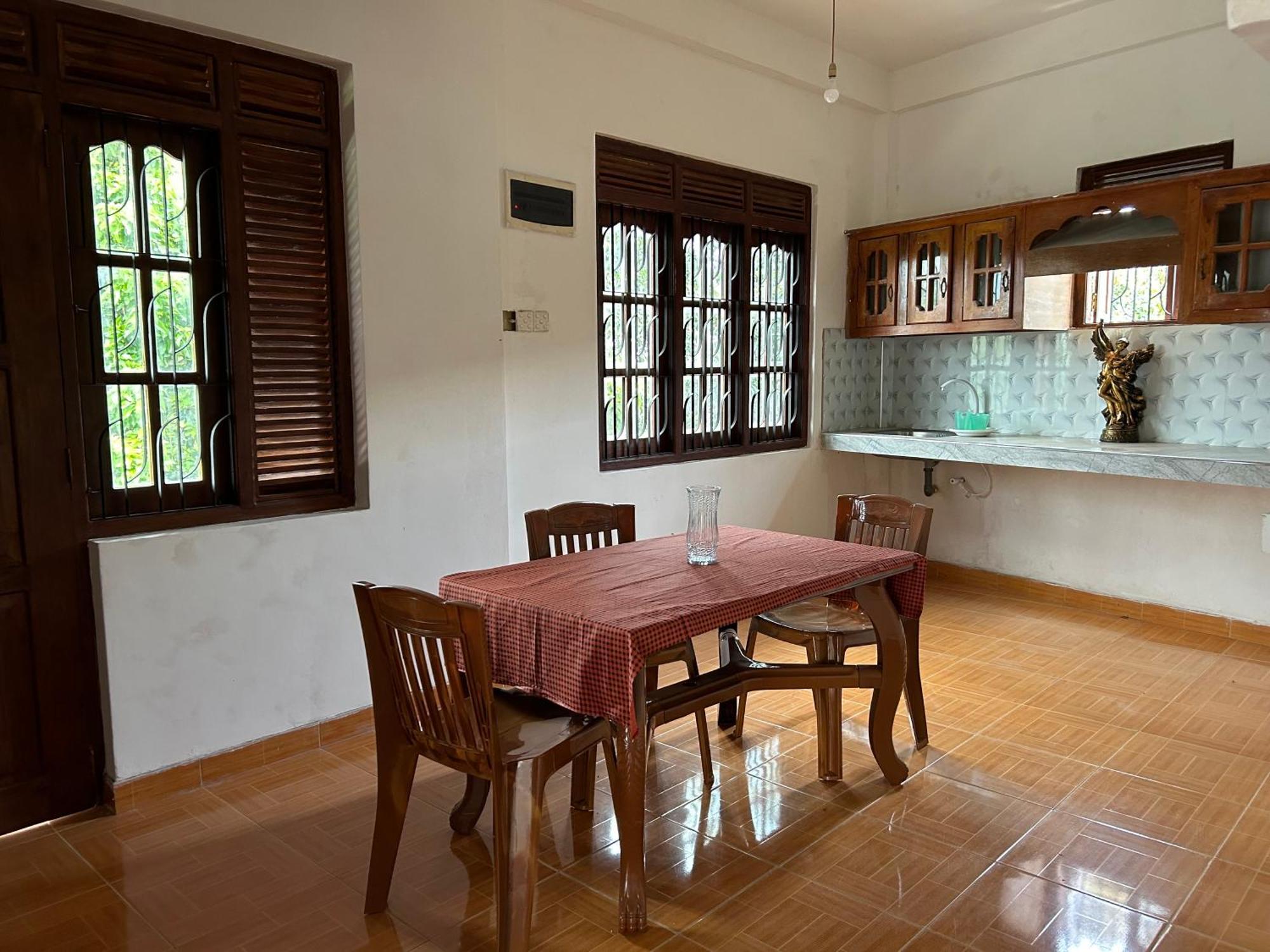 V.s.maha Rest * Kandy