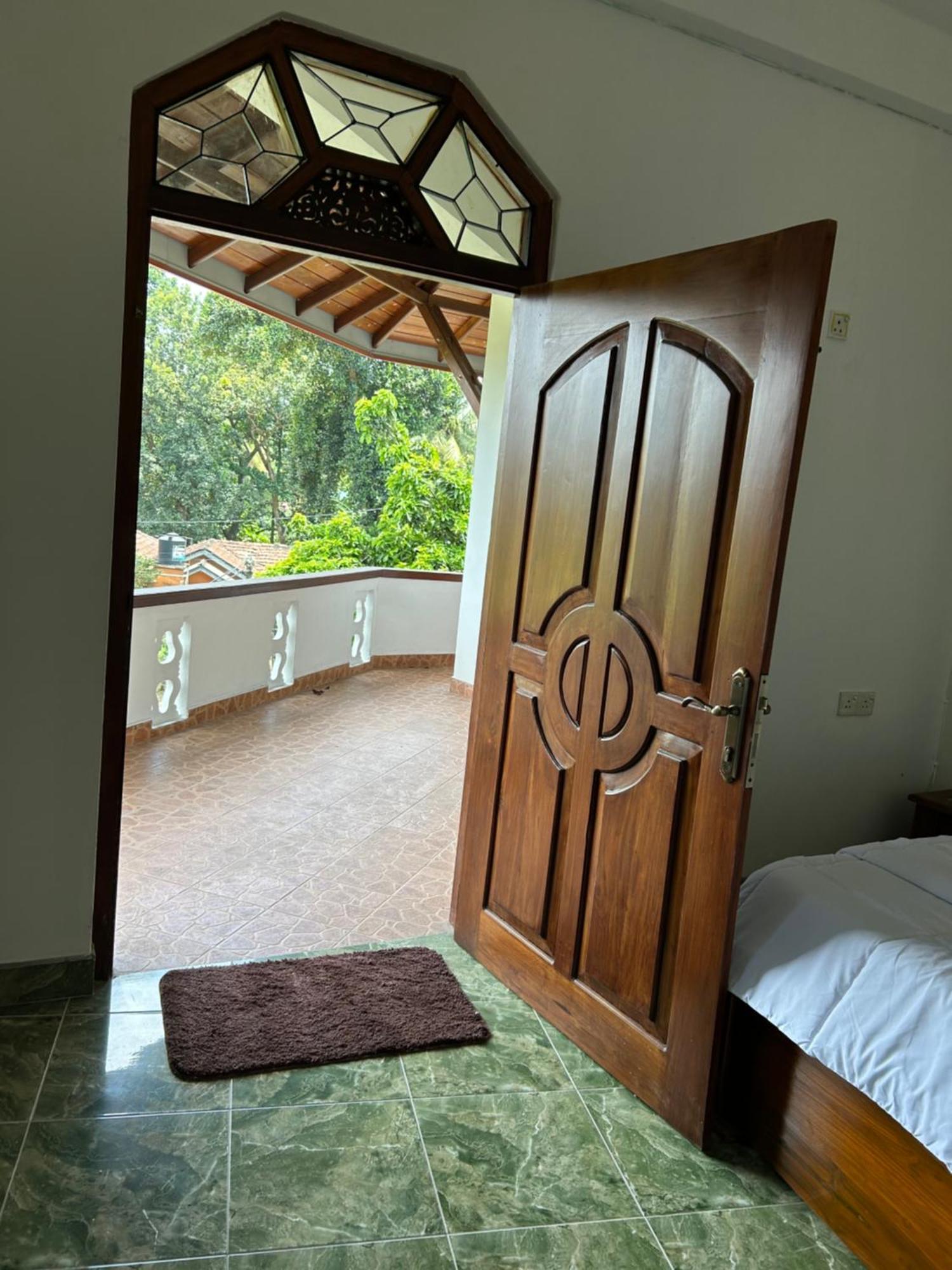 V.s.maha Rest Homestay Kandy