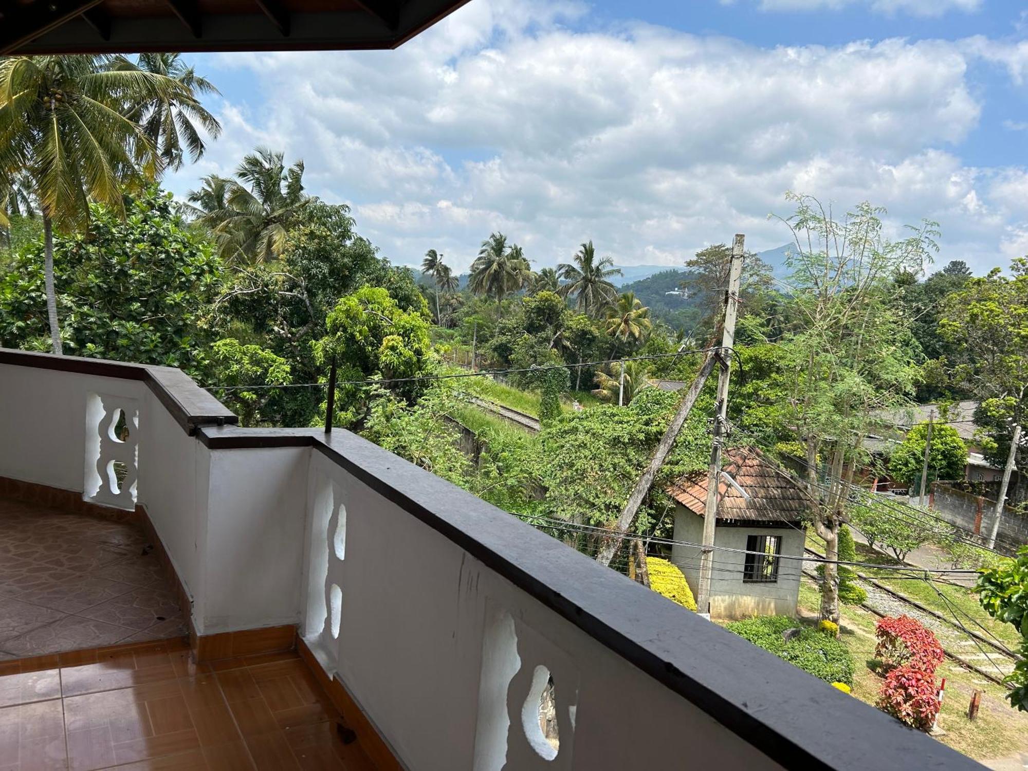 Homestay V.s.maha Rest