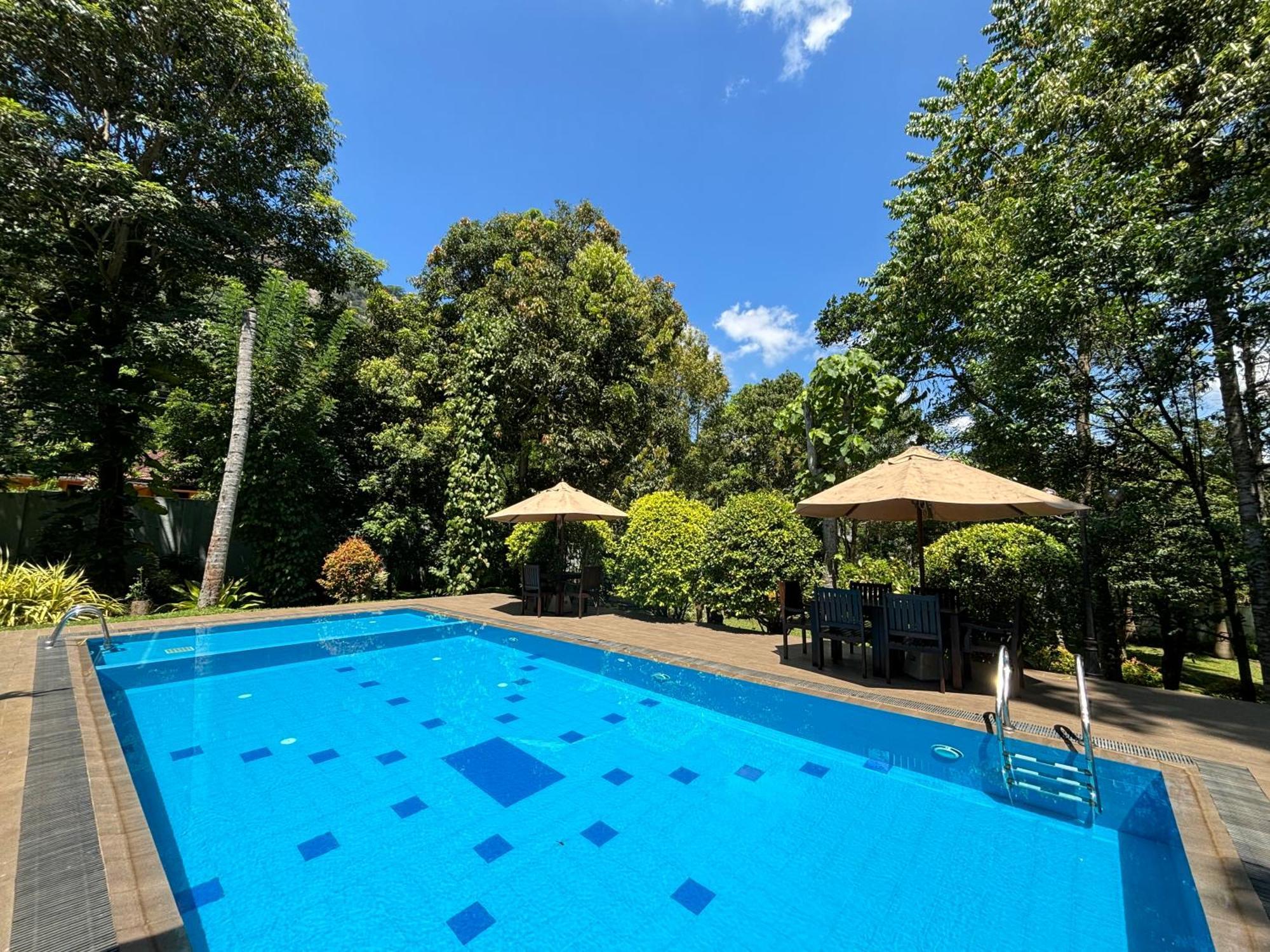 Serenity Digana Hotel Kandy
