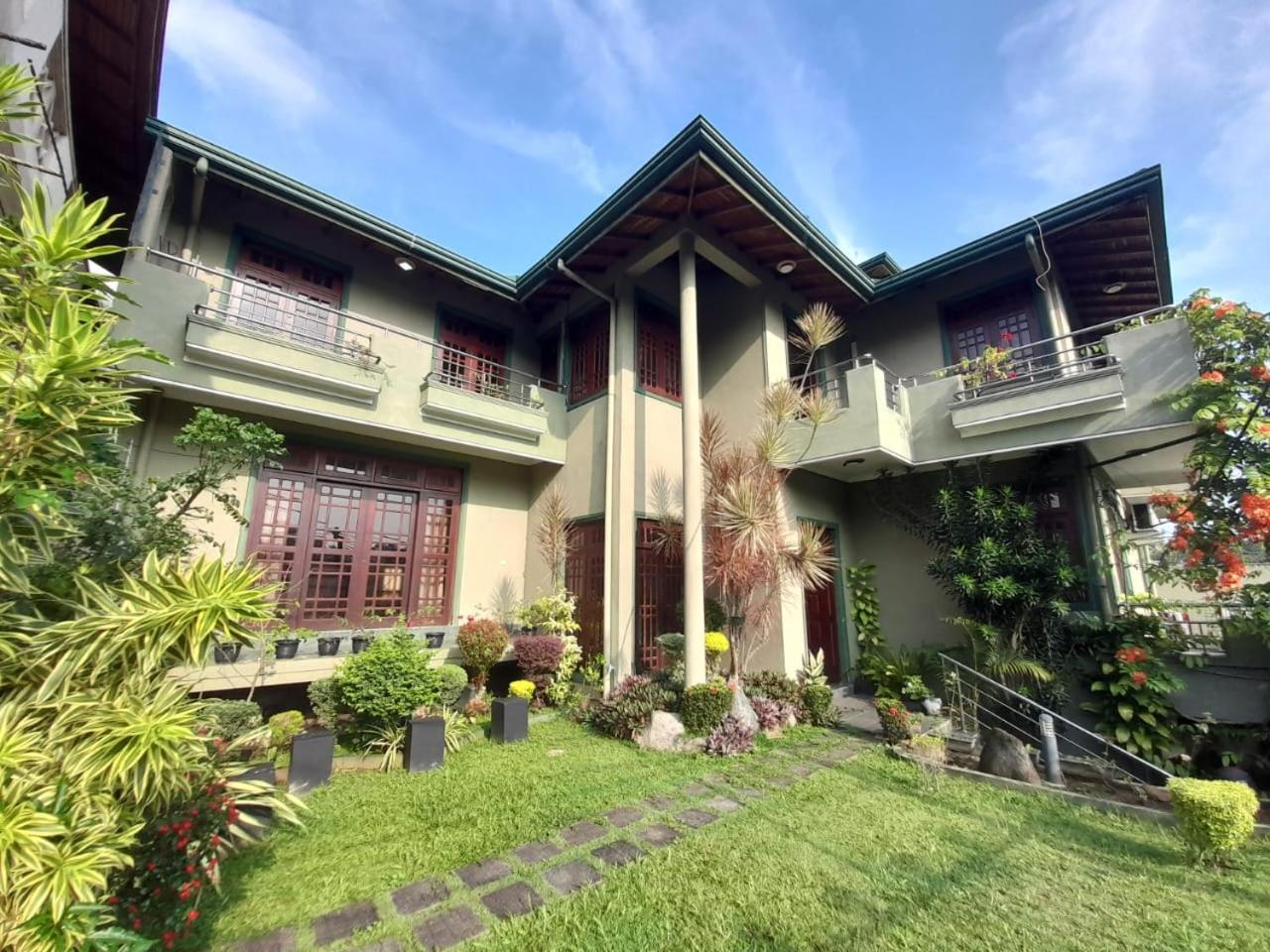 Bellwood House Guest house *