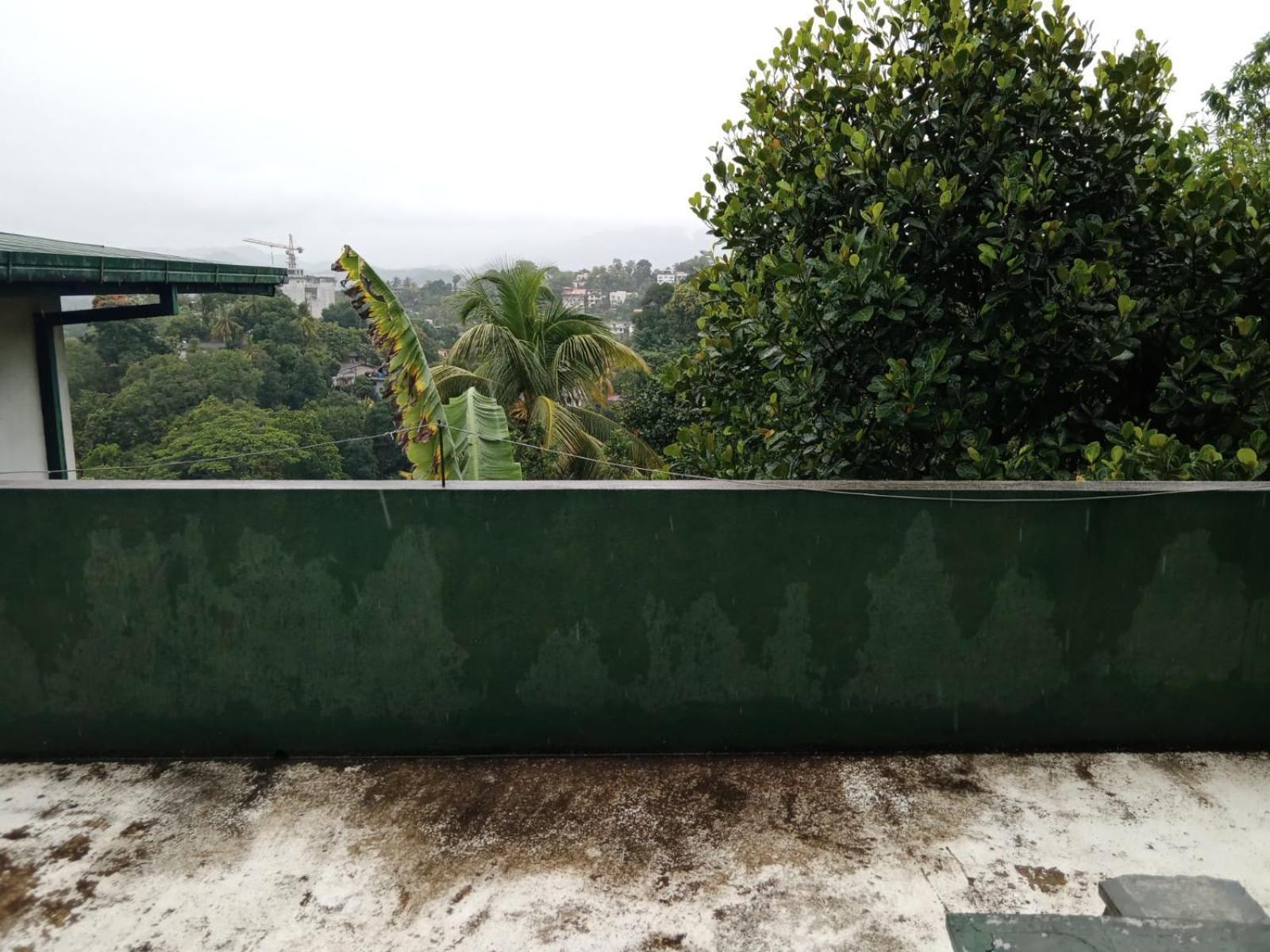 The Tenthola 3* Kandy