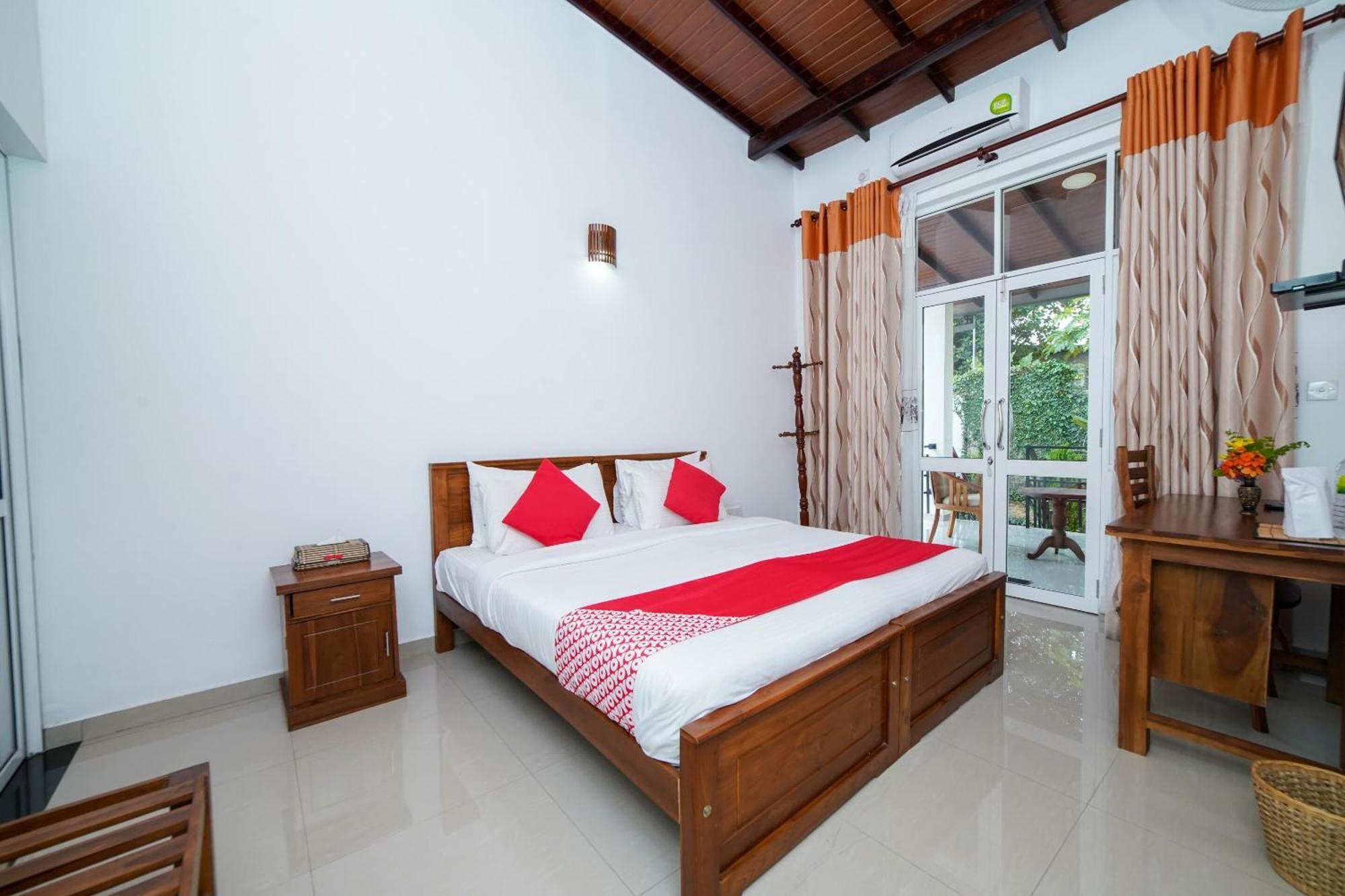 Hotel Dazzling Kandy