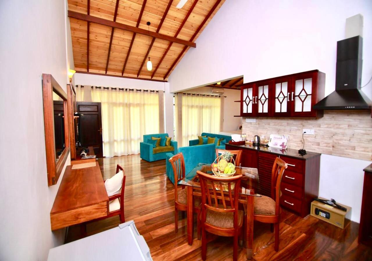 The Grand Hanthana Hotel Kandy