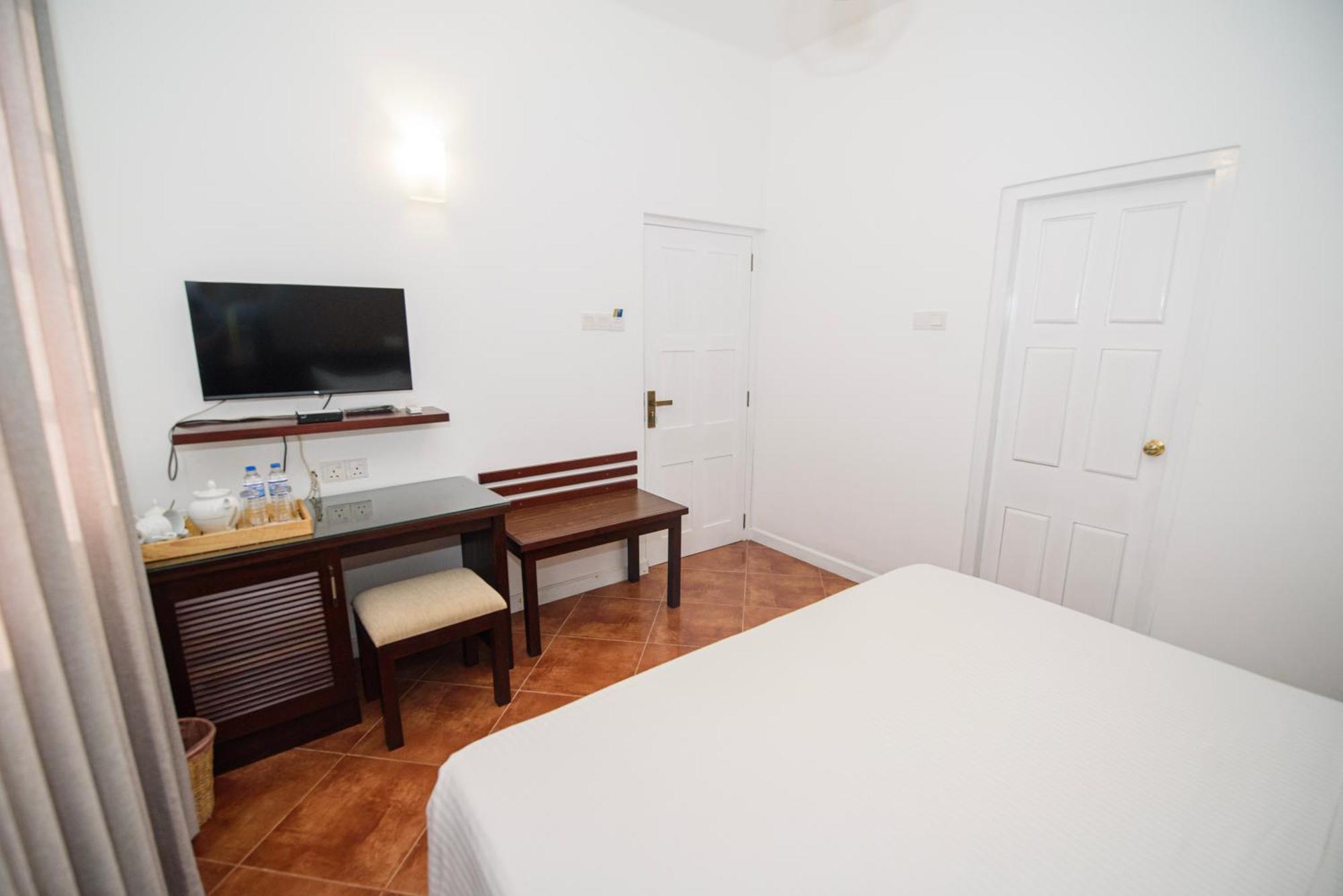 Kingsman House Bed & Breakfast *