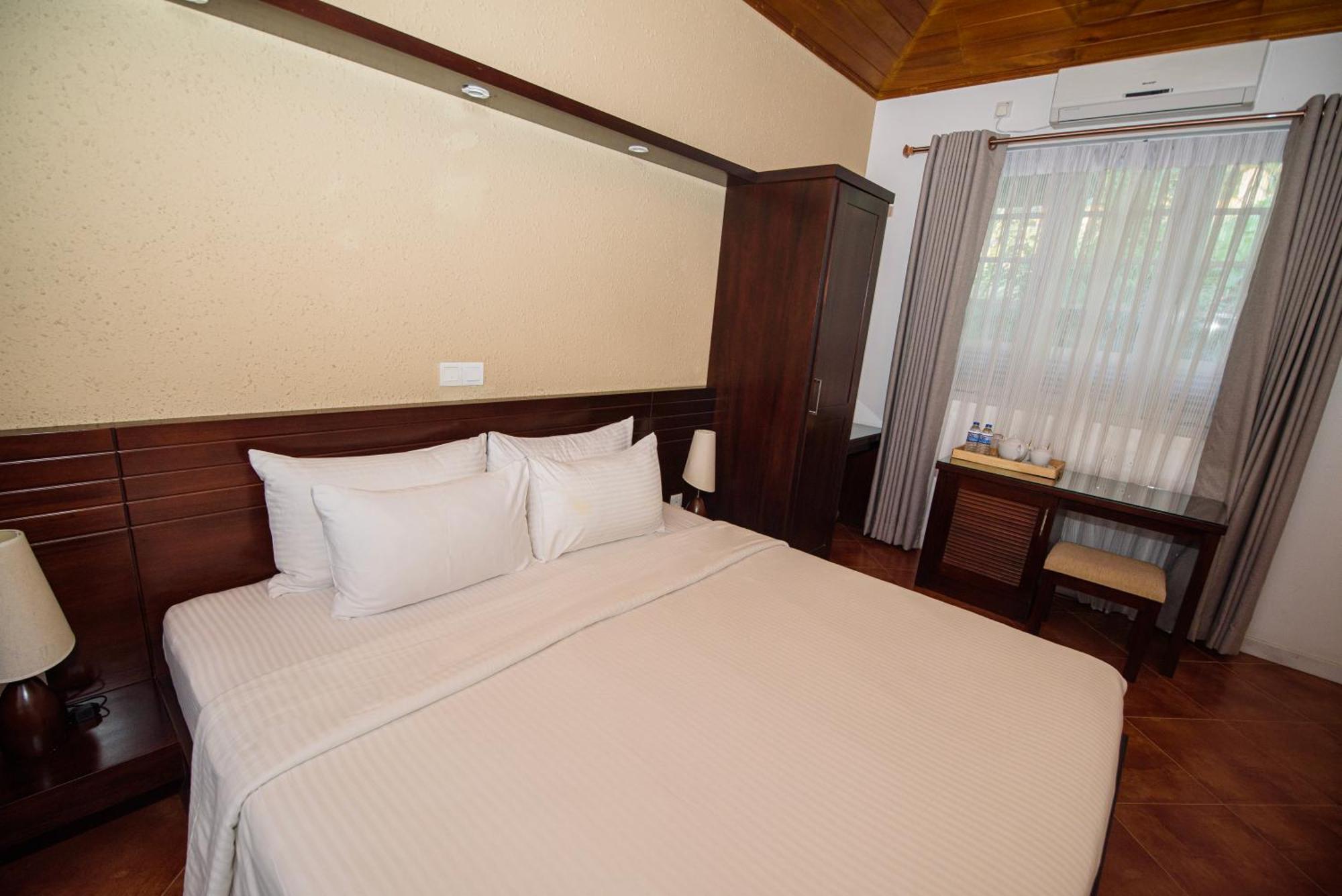Kingsman House Bed & Breakfast