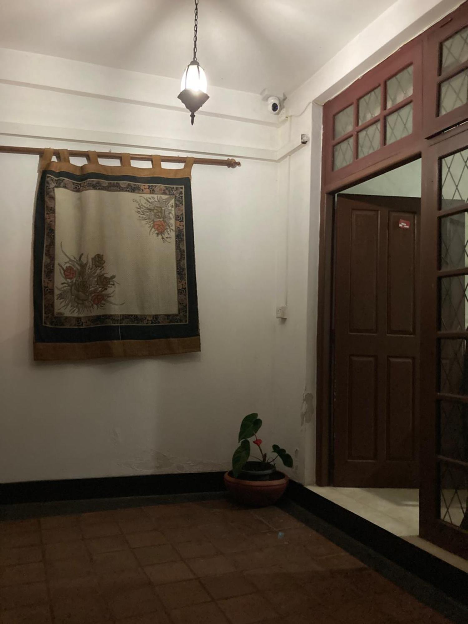 Apartment Reverie Hill Bungalow,