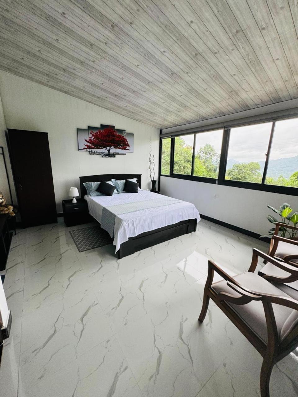 Homestay La Isla