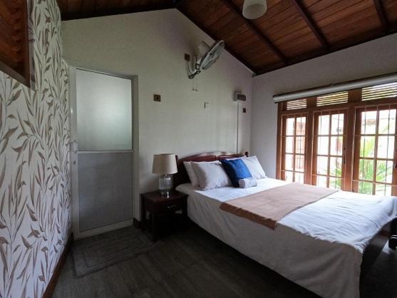 Whitegatekandy Guest house