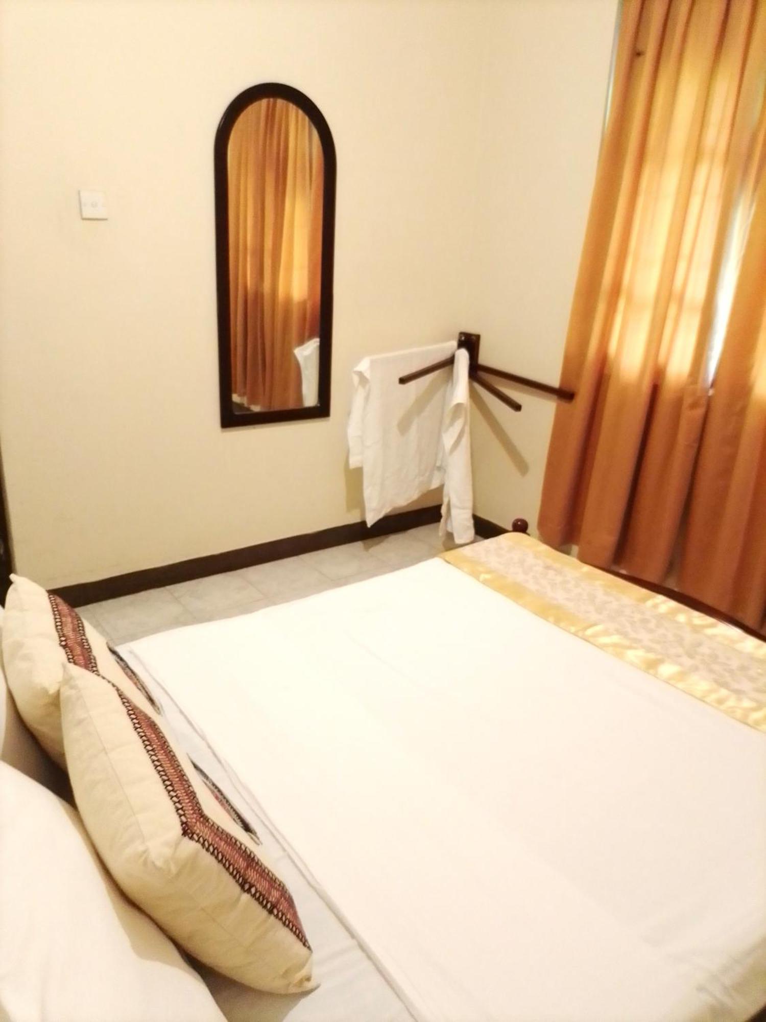 Fairland Guest house *