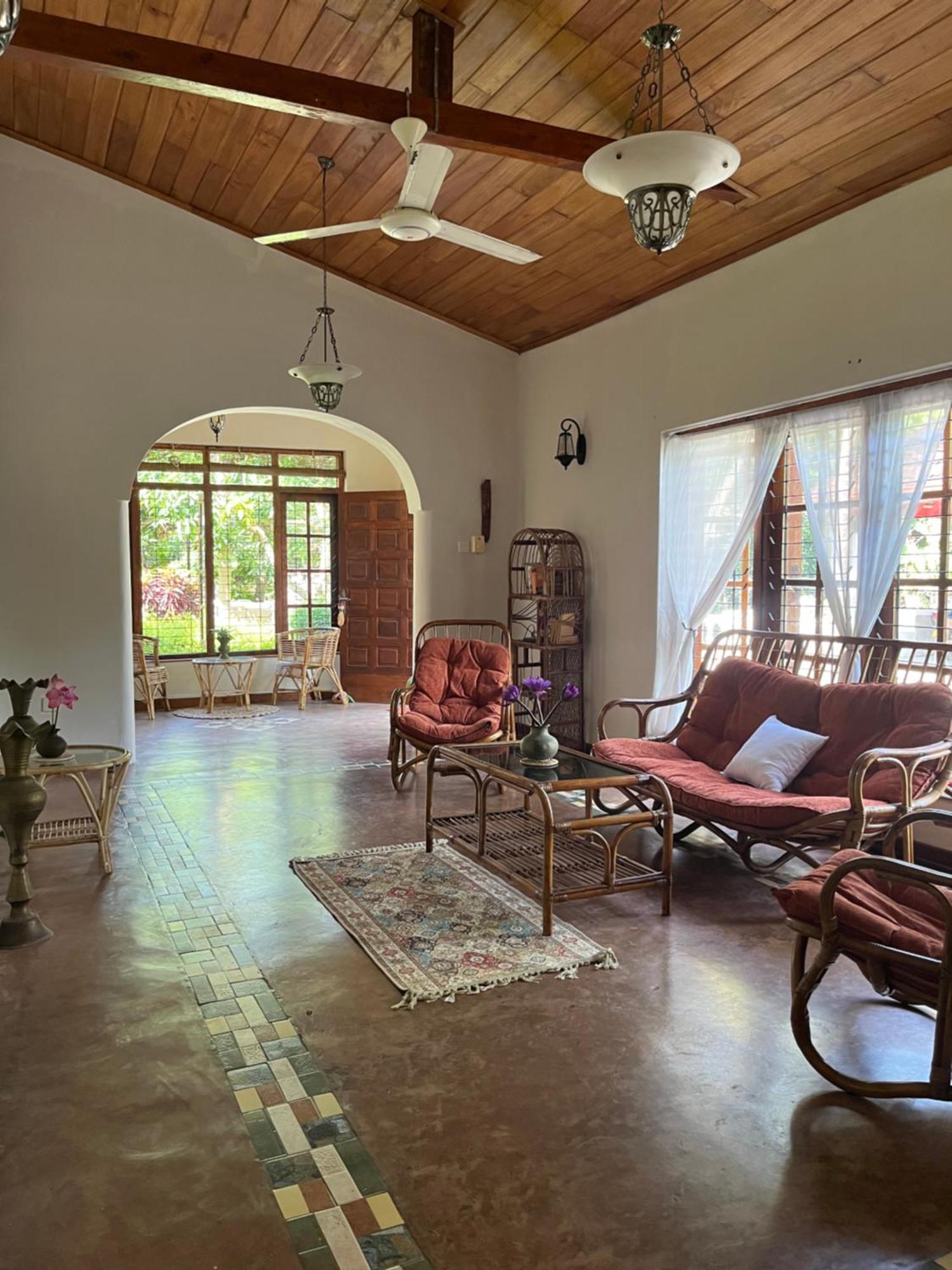 Living Villa *