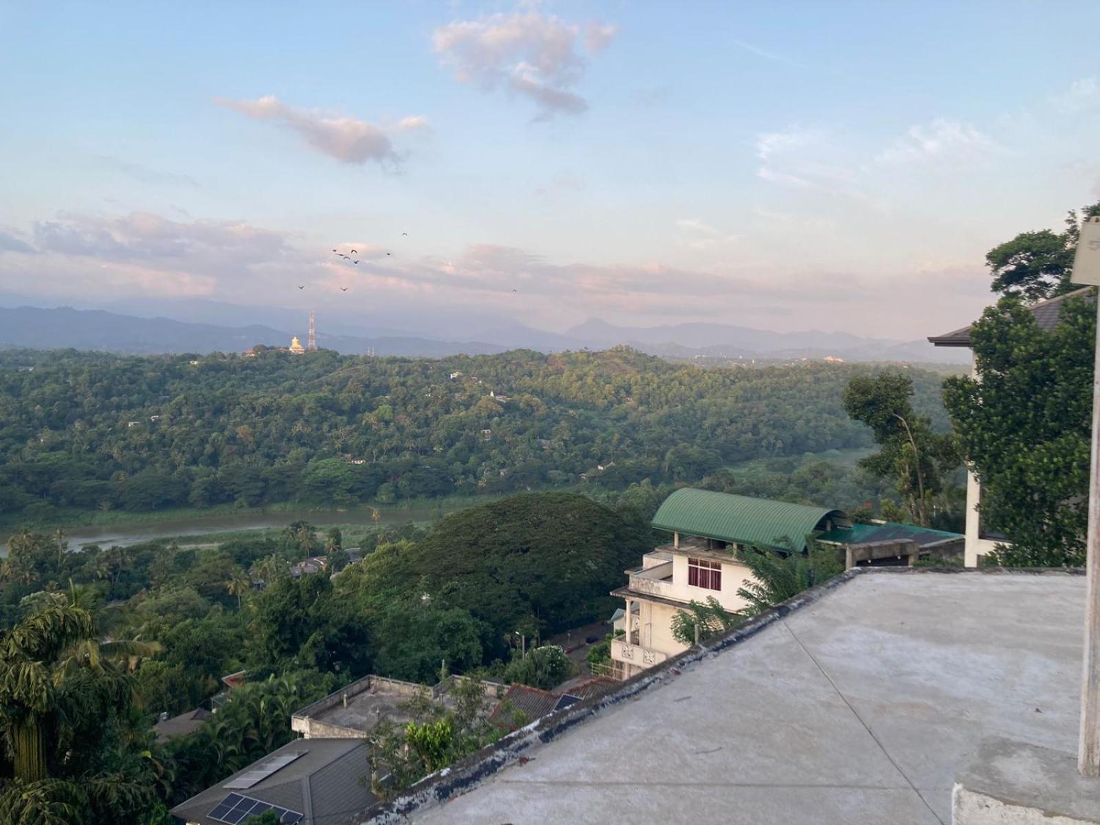 Bed & Breakfast Dream House Kandy