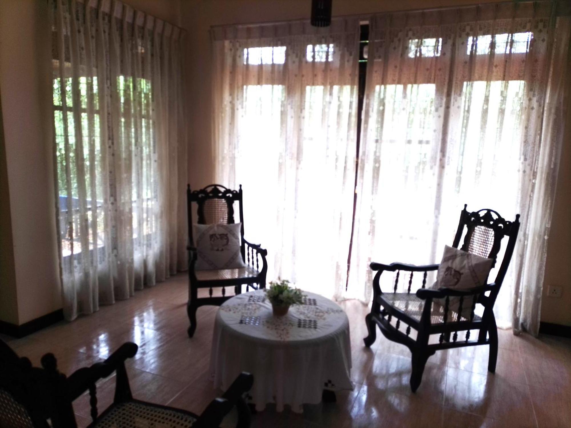 Guest house Fairland