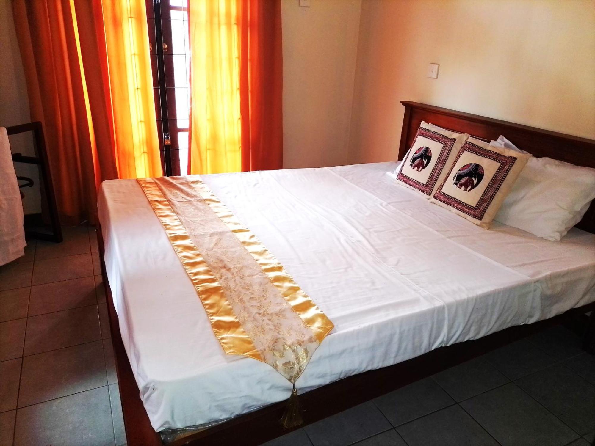 Fairland Guest house *