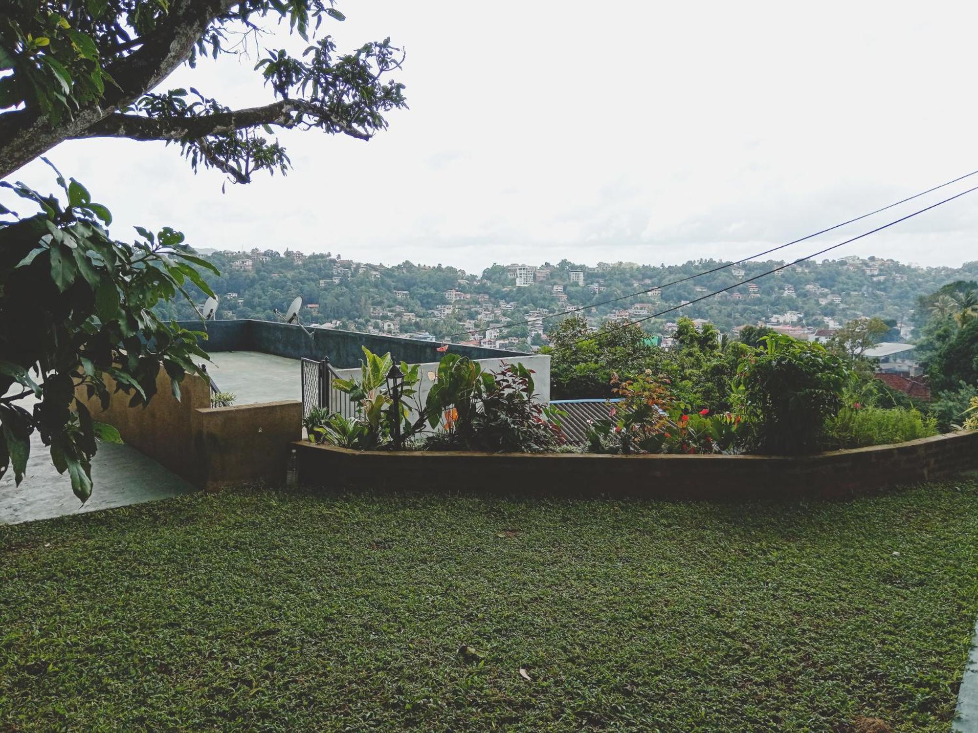 Jaya Tomodachi Apartment Kandy