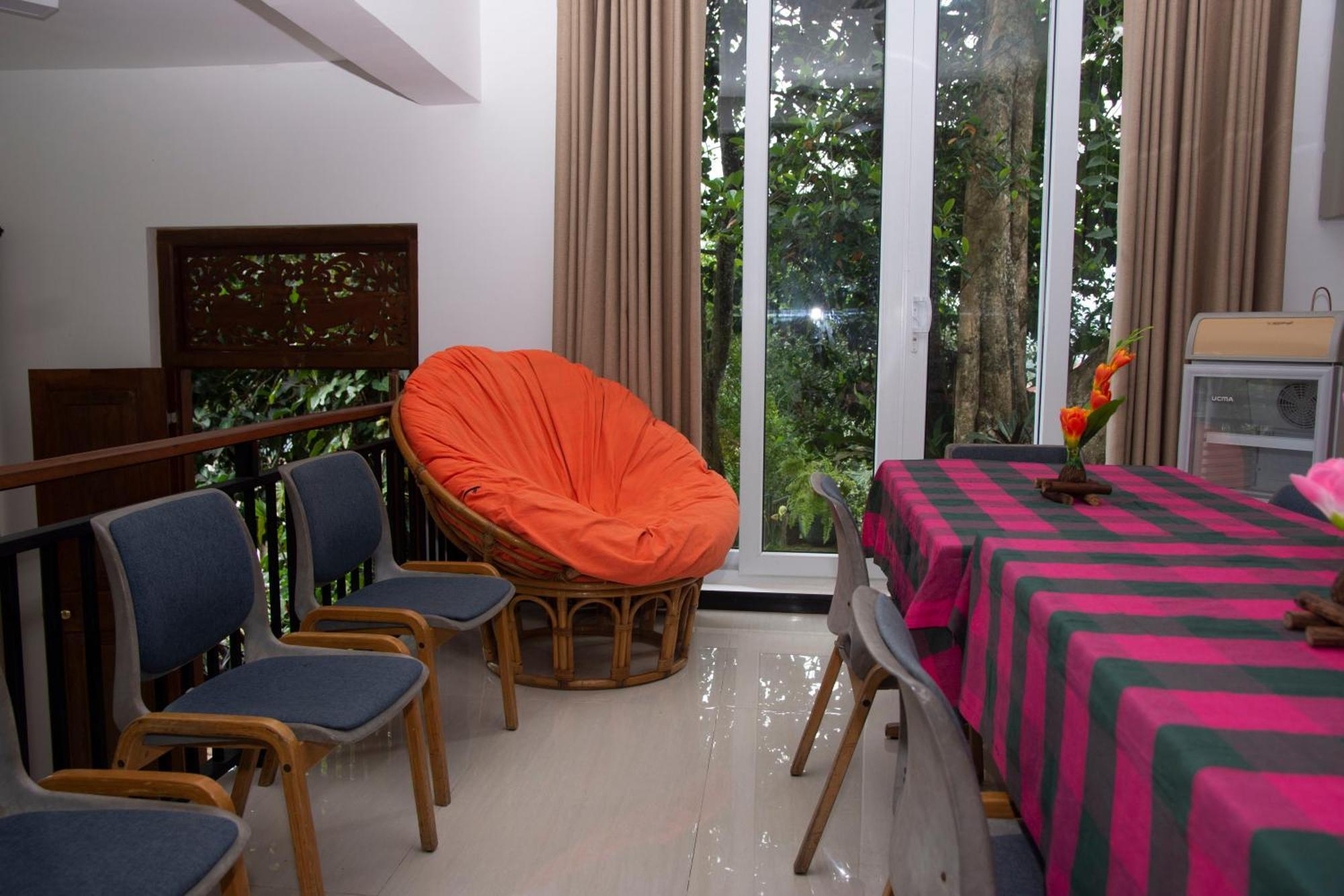 Peaceful Peak Guest house *