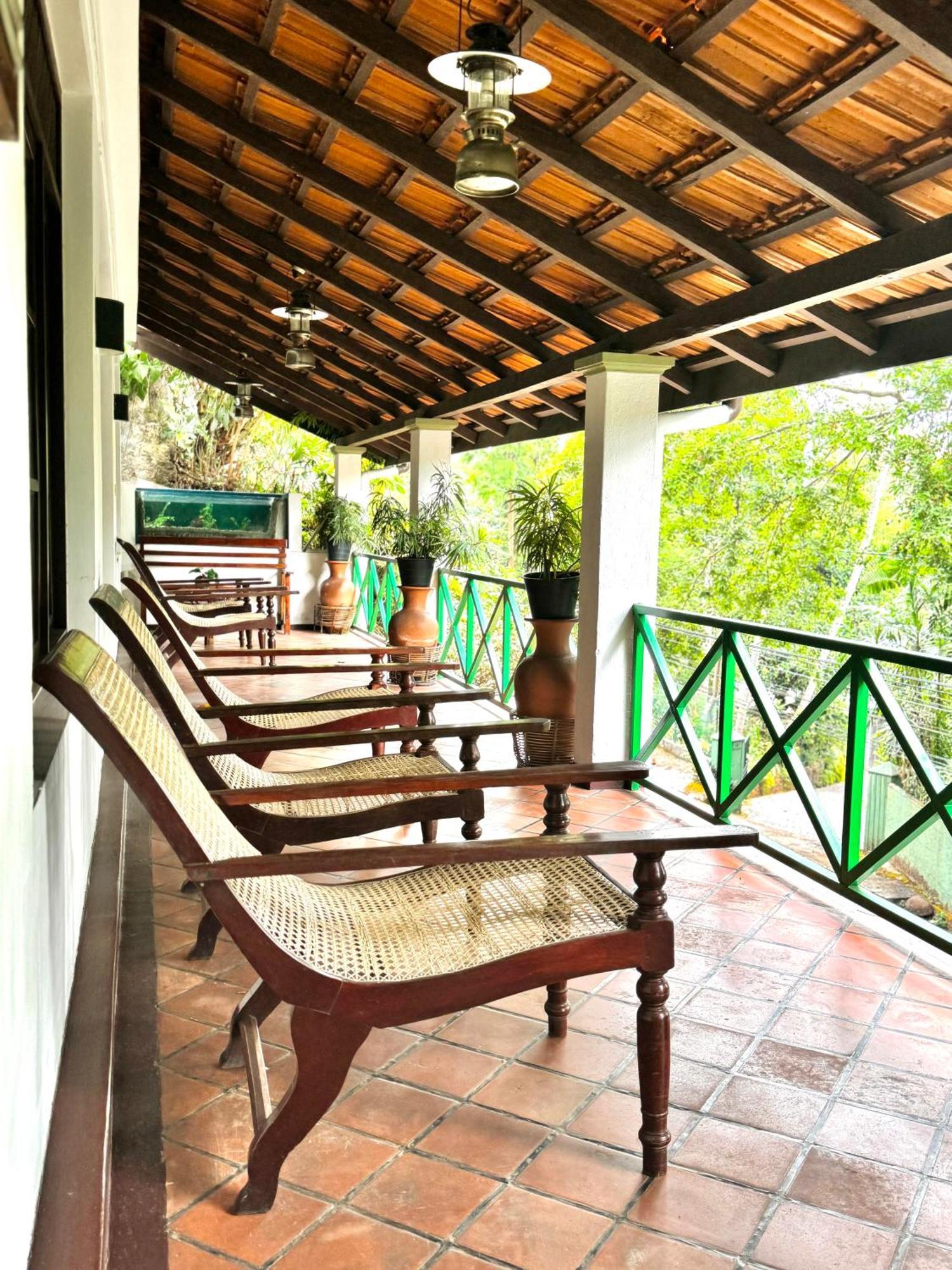 Hotel Moonbeam Kandy