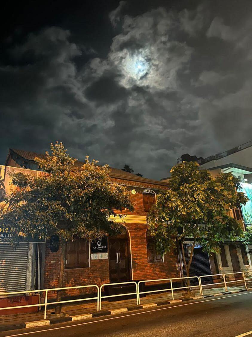 Hotel Celonese & Restaurant *