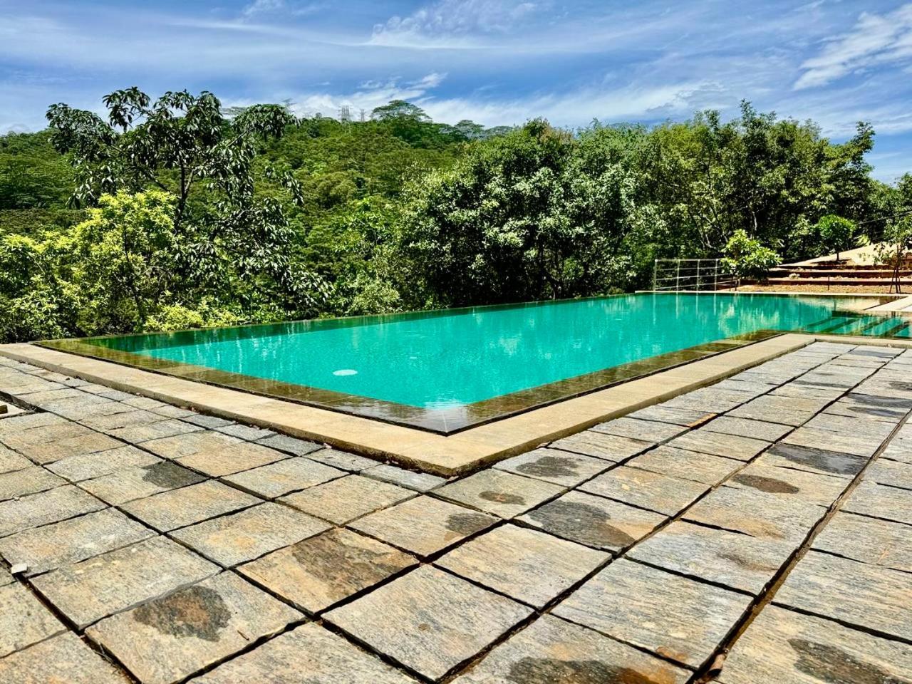 Aqua Dunhinda Villa & Nature Retreat 4* Kandy