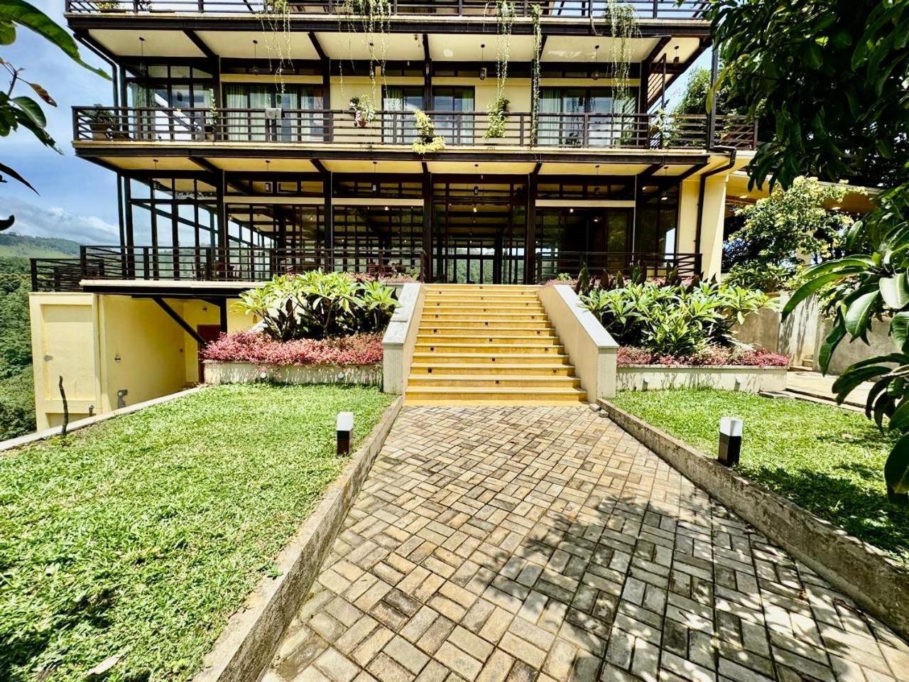 Aqua Dunhinda Villa & Nature Retreat 4*