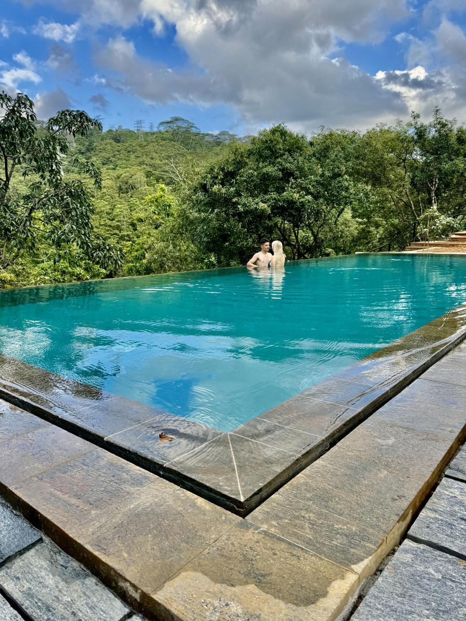 Aqua Dunhinda Villa & Nature Retreat Hotel