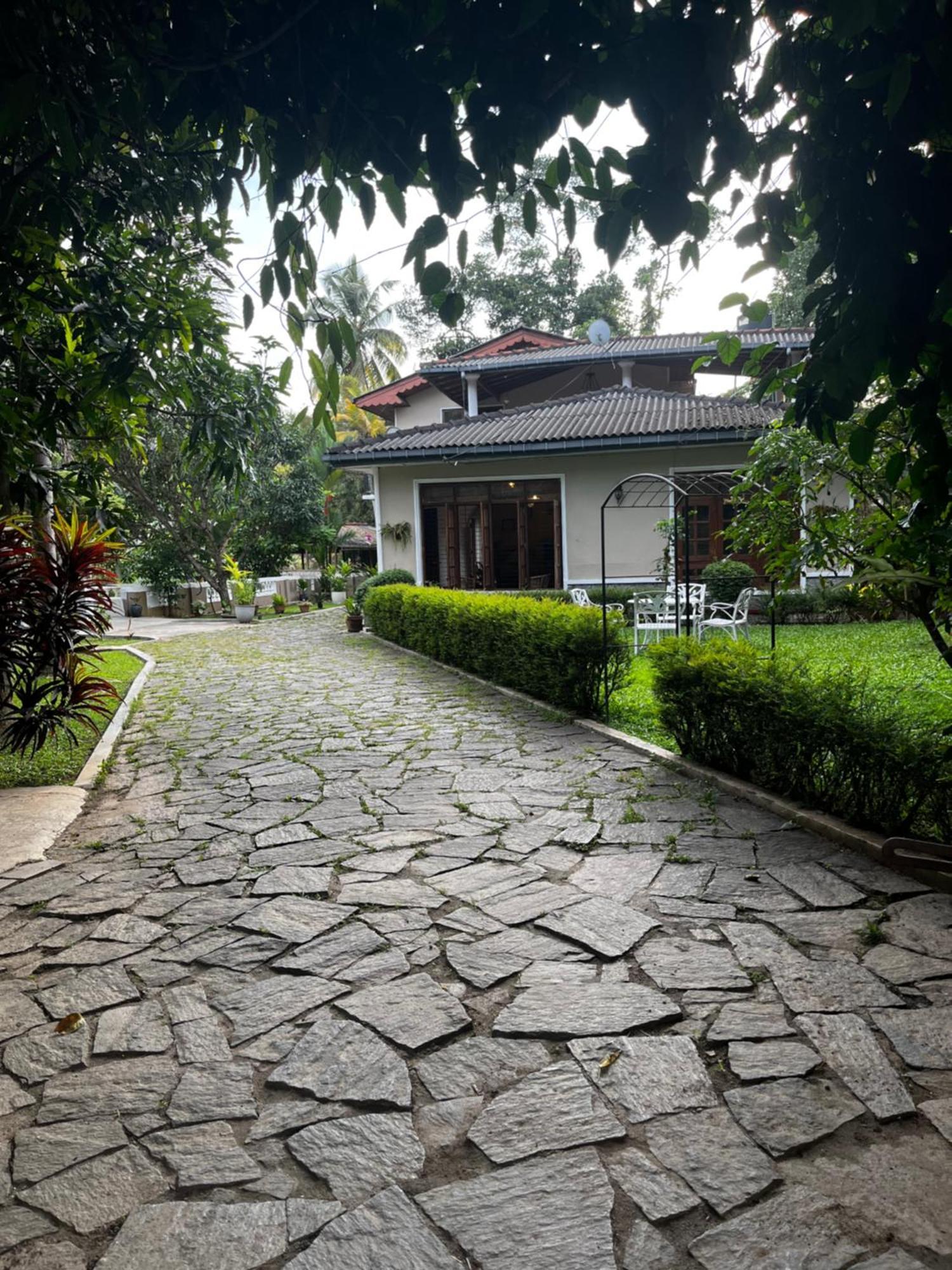 Villa Living