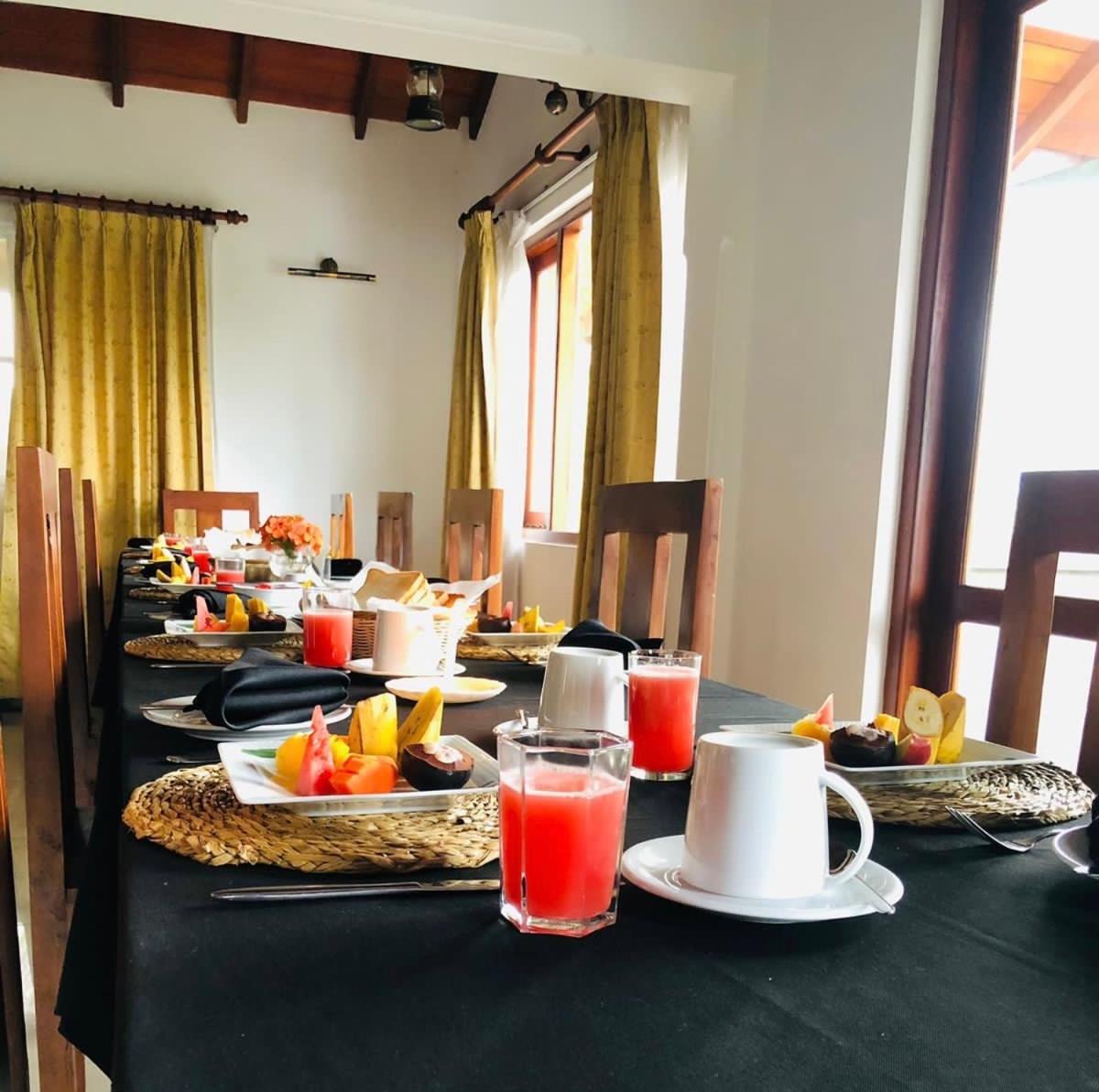 Grand 4* Kandy