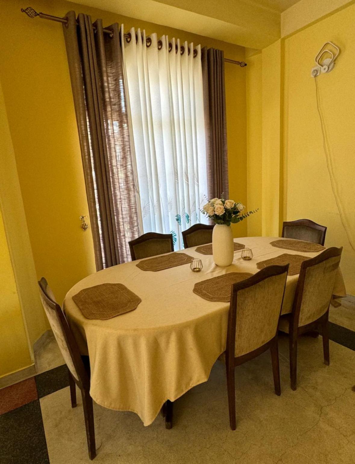 Cheerful One Bedroom Aparthotel Kandy