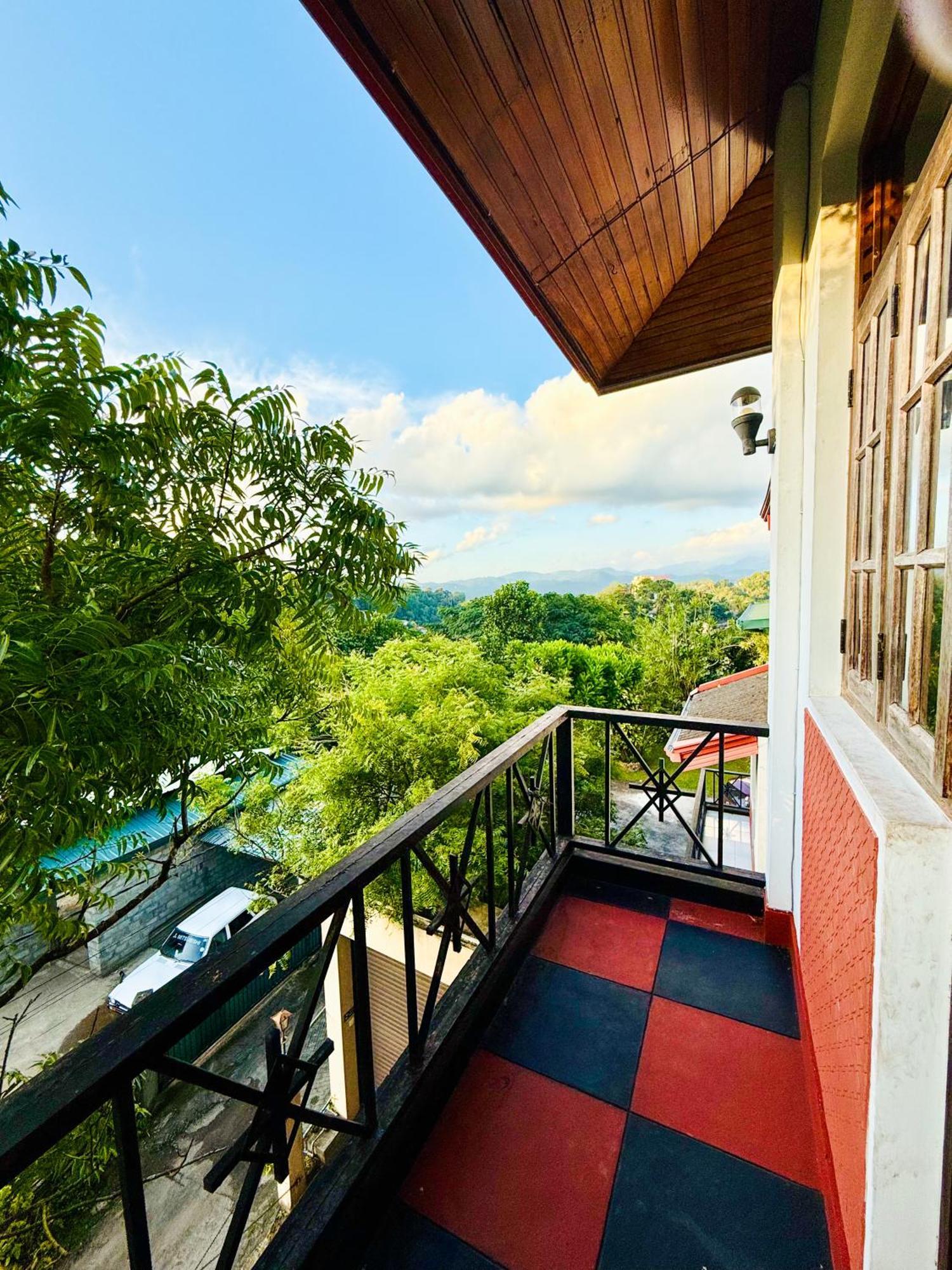The Tenthola Guest house 3*