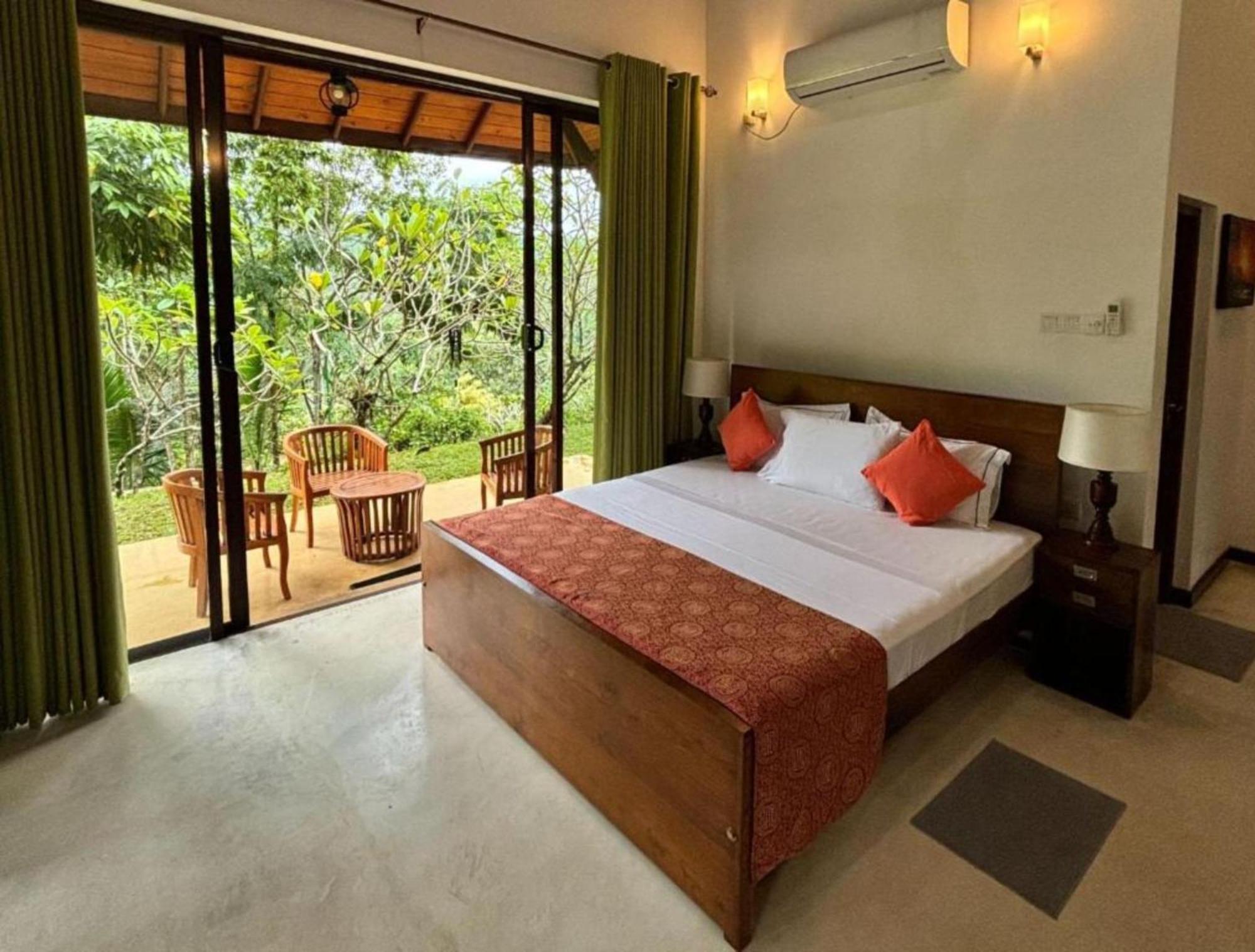 Aqua Dunhinda Villa & Nature Retreat 4*