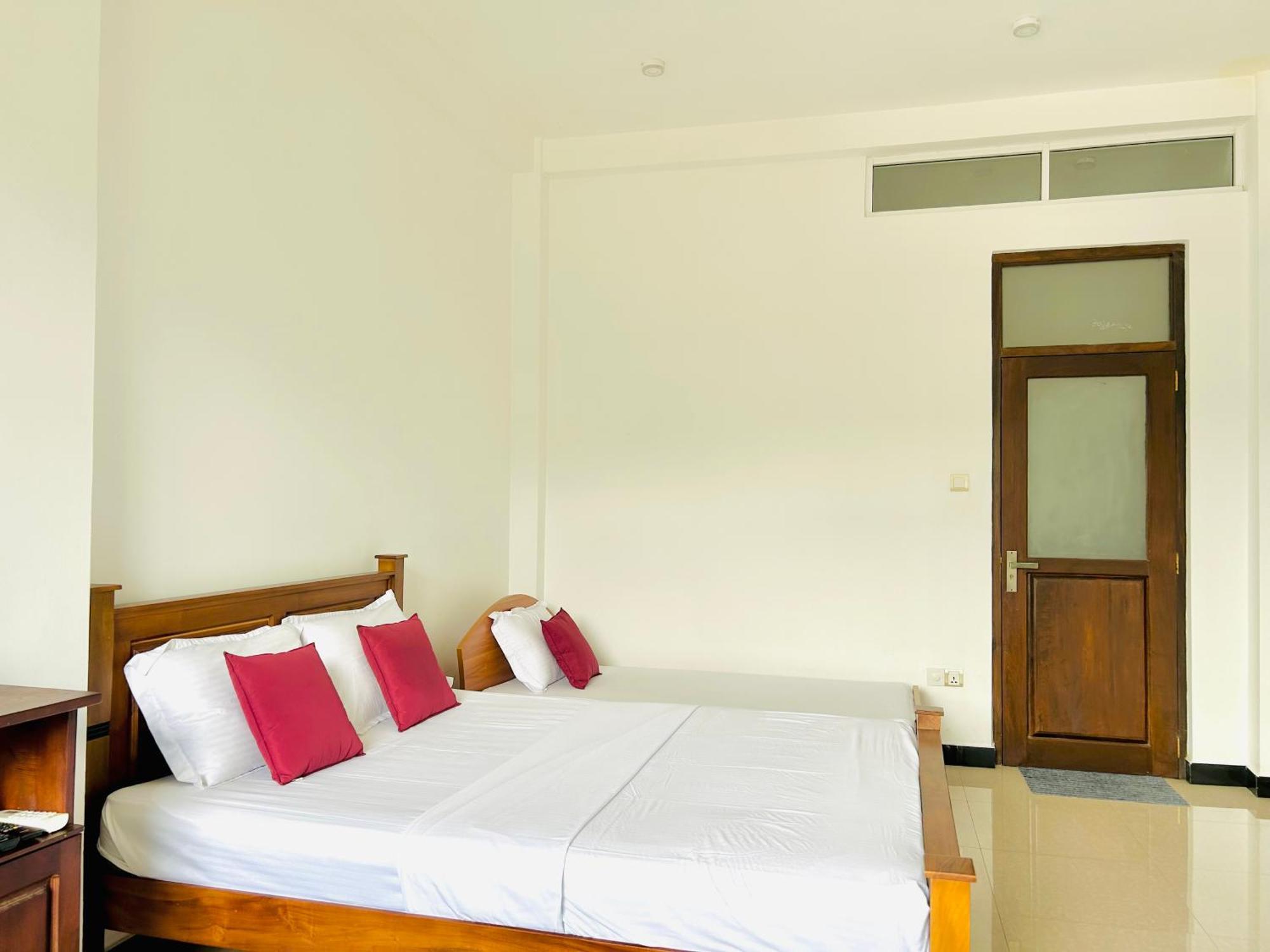 The Terrace Hotel Kandy