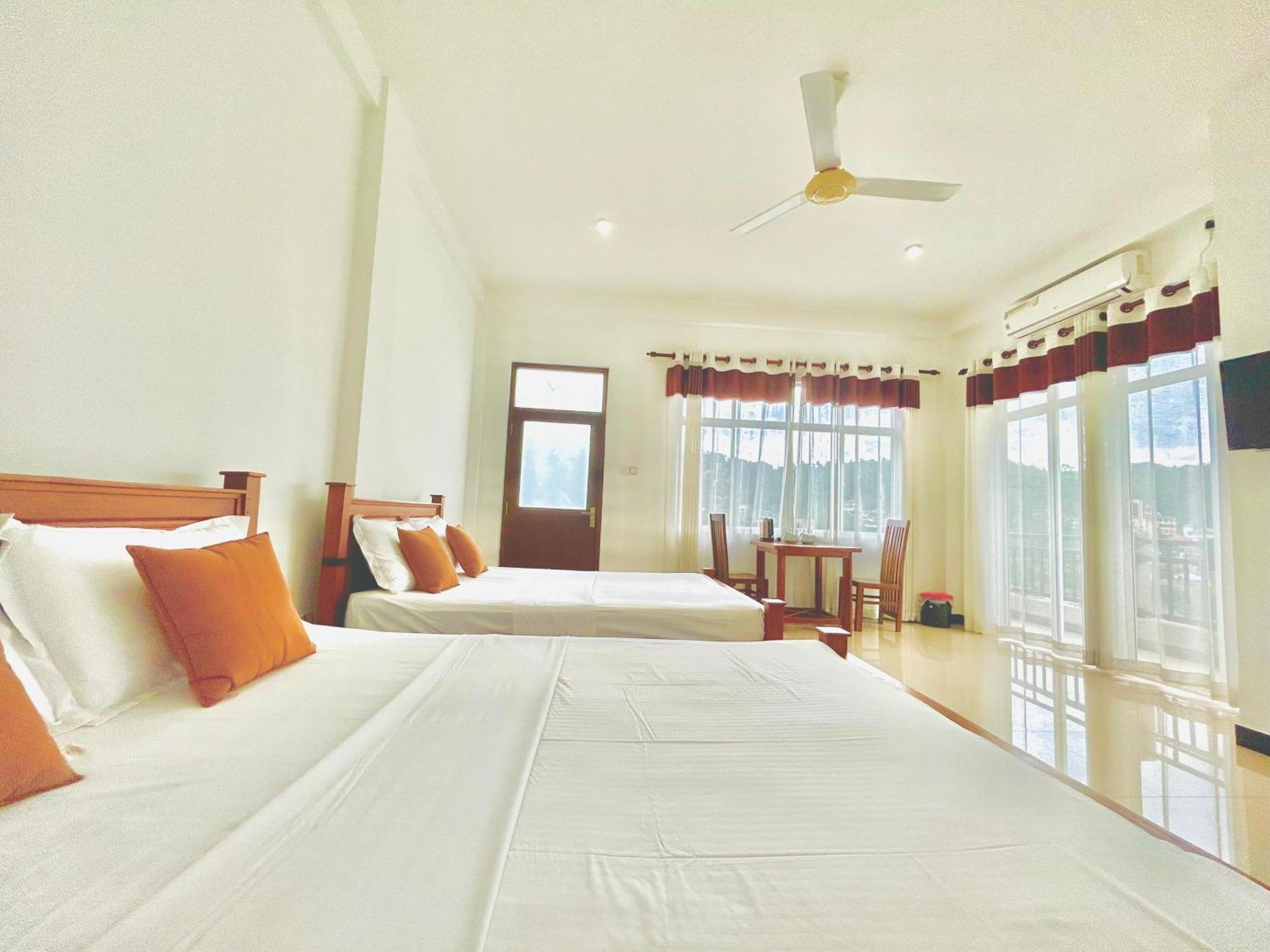 The Terrace Hotel Kandy