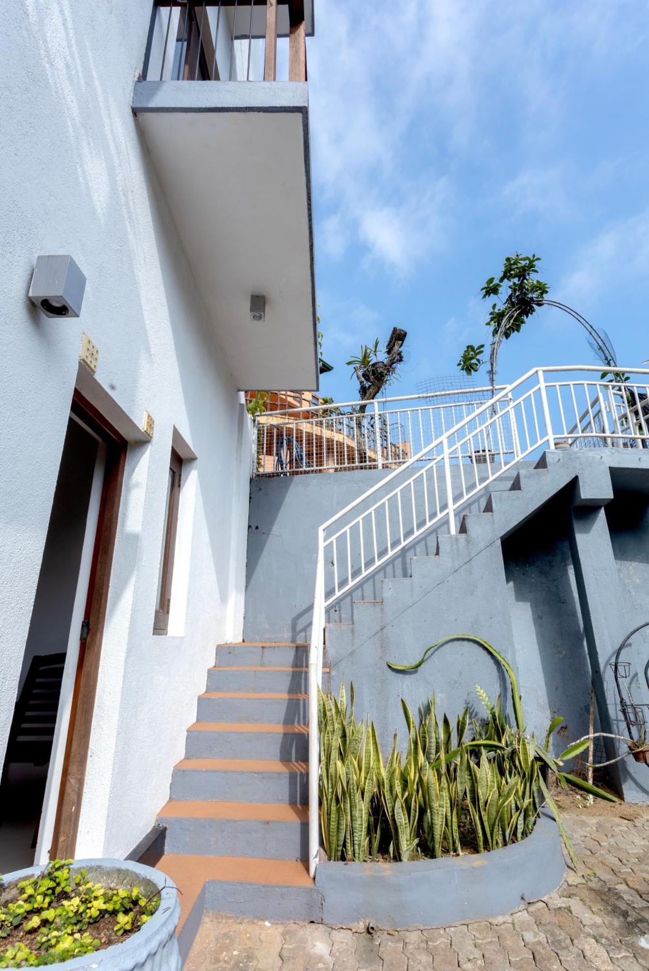 Urban Garden Vacation Guest house Kandy