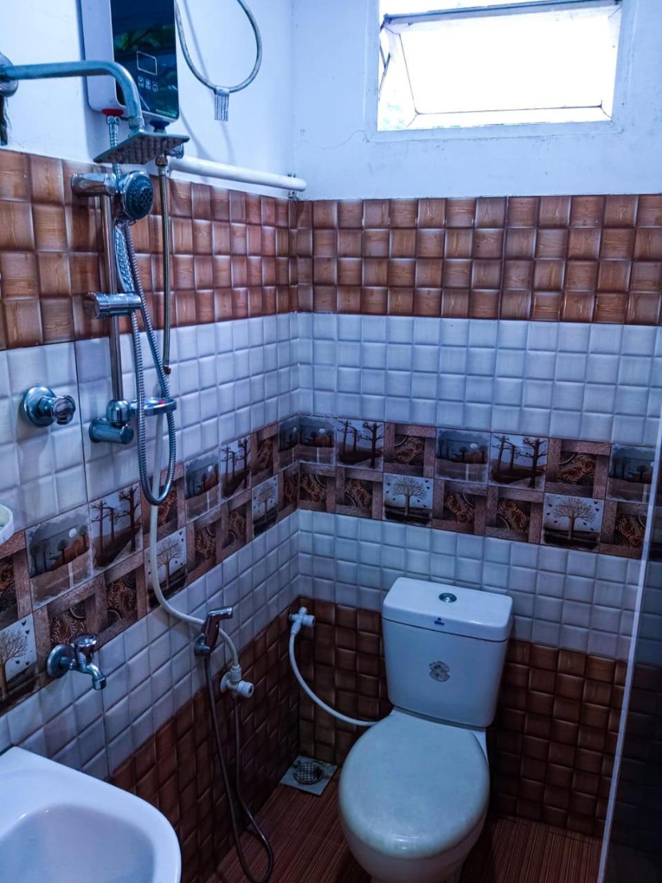Guest house Grand Holidays, *