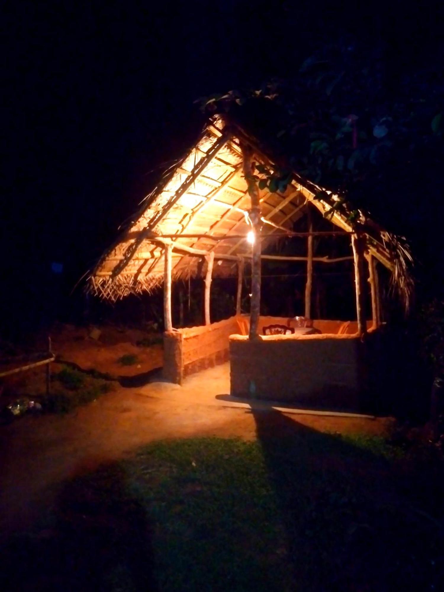 Warmy Treat Hotel Kandy