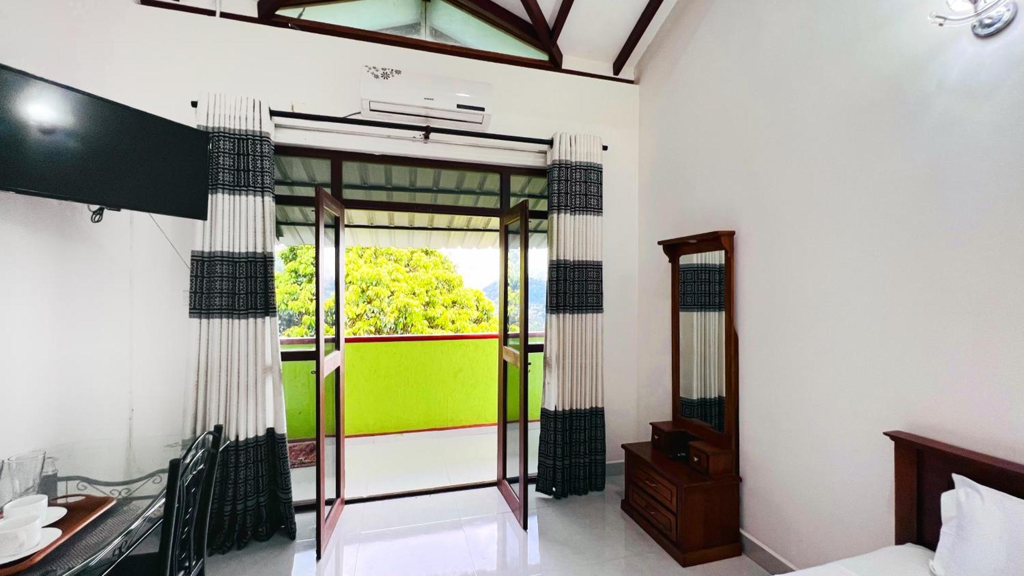 Hotel Hanthana Heights